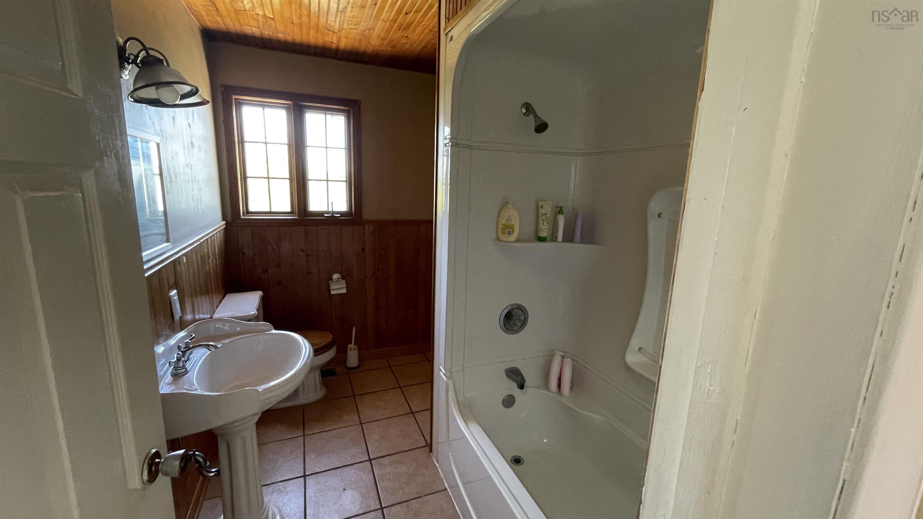 1680 West Jeddore Road photo #18