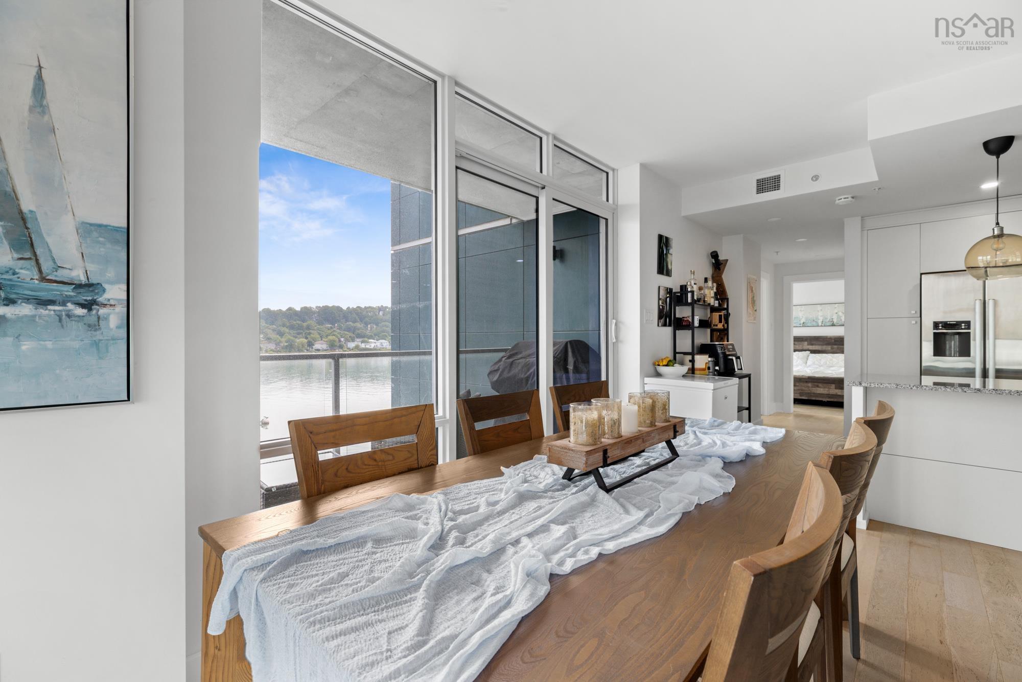 206 67 Kings Wharf Place photo #16