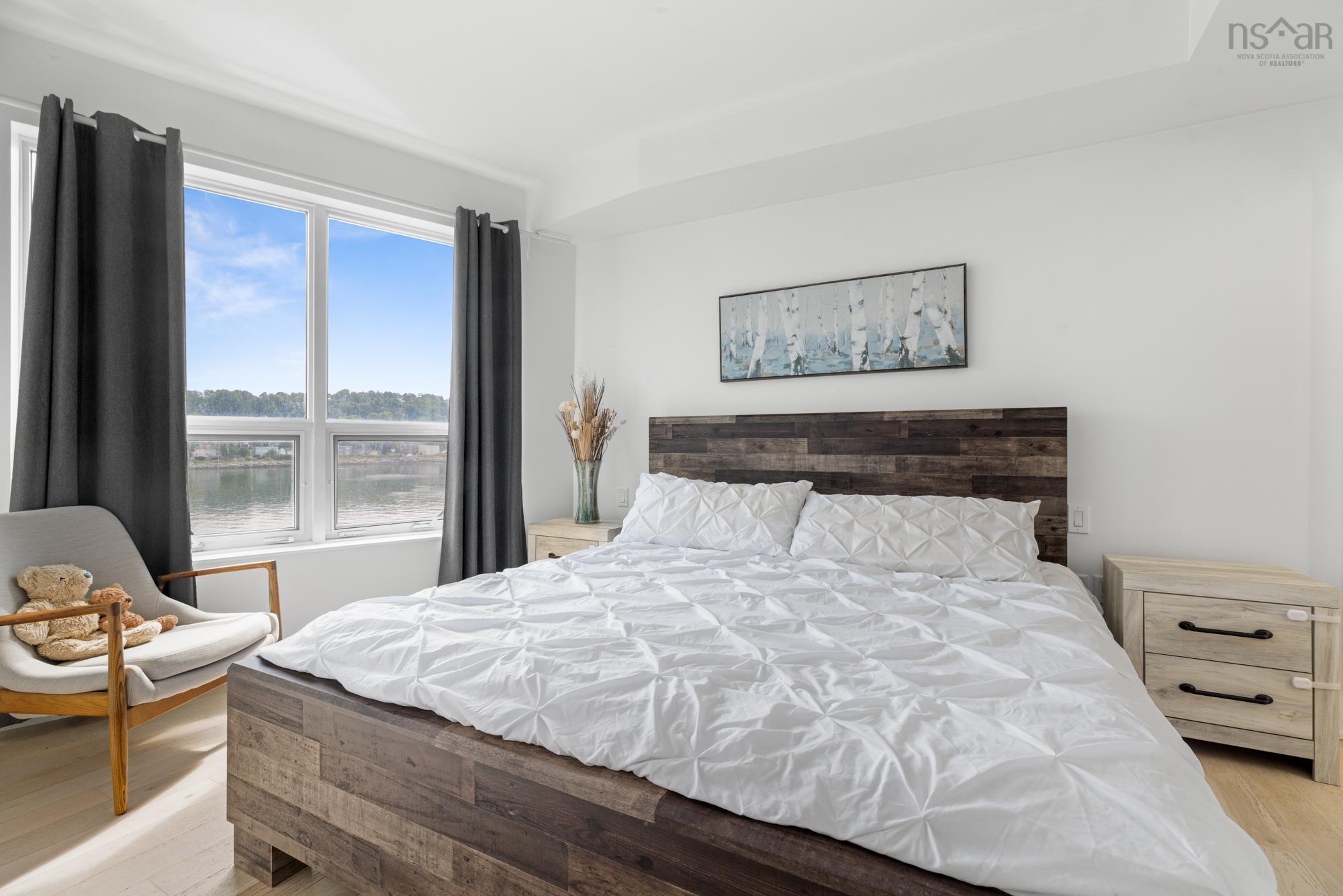 206 67 Kings Wharf Place photo #27