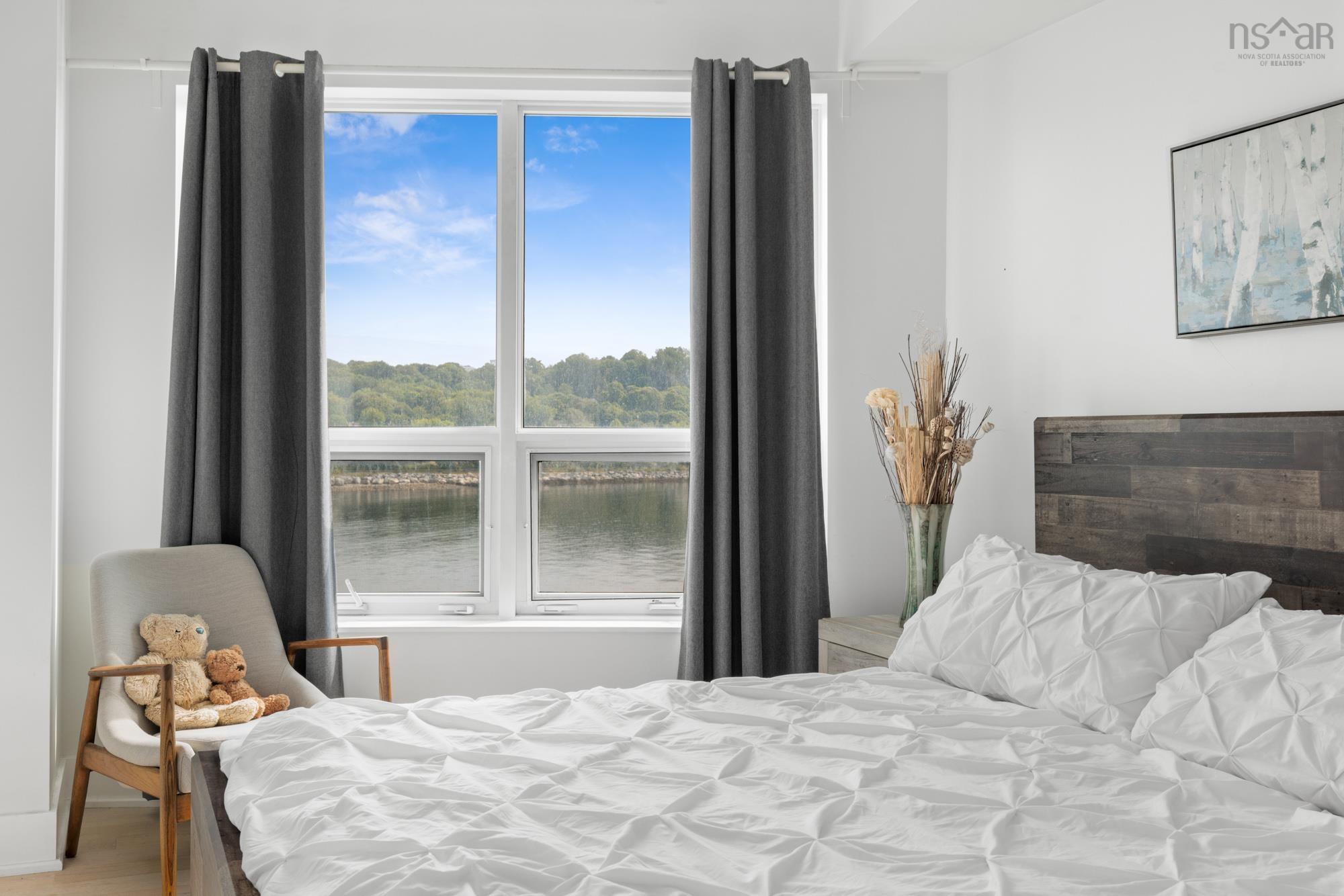 206 67 Kings Wharf Place photo #29