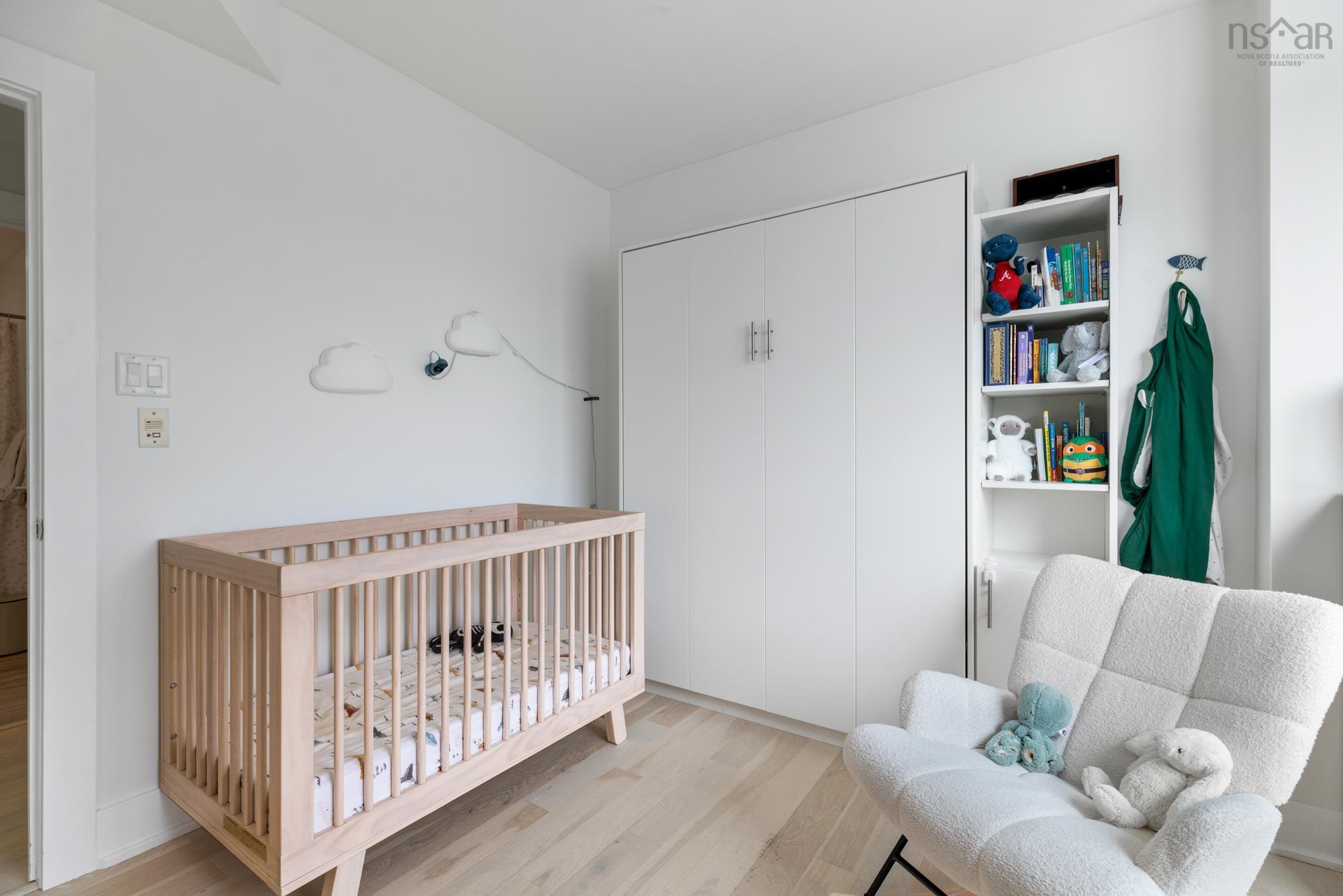 206 67 Kings Wharf Place photo #33