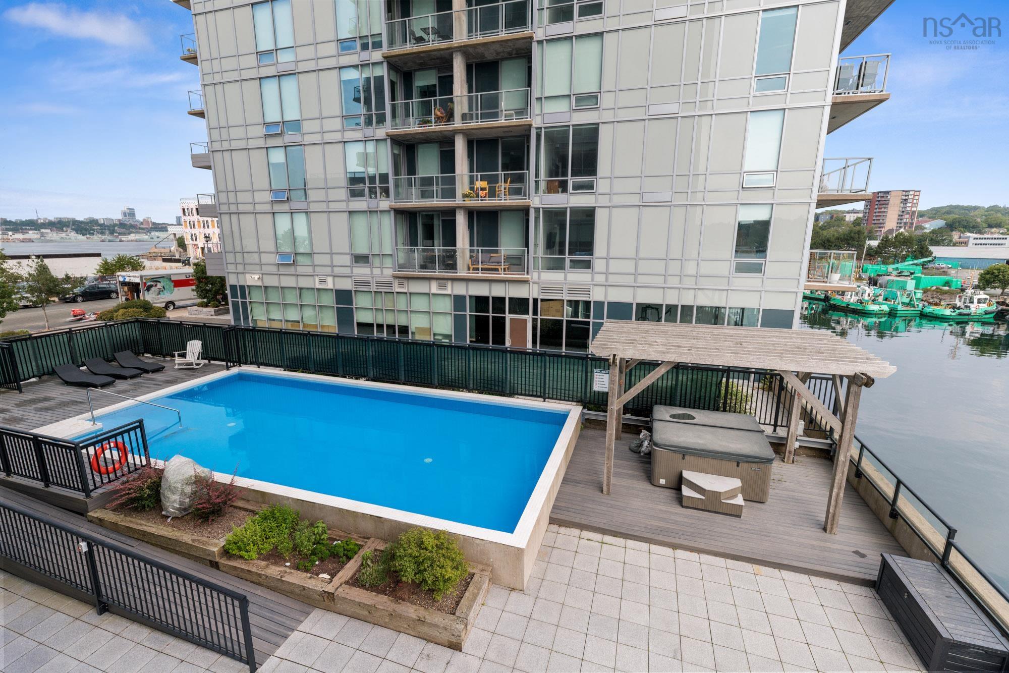 206 67 Kings Wharf Place photo #36