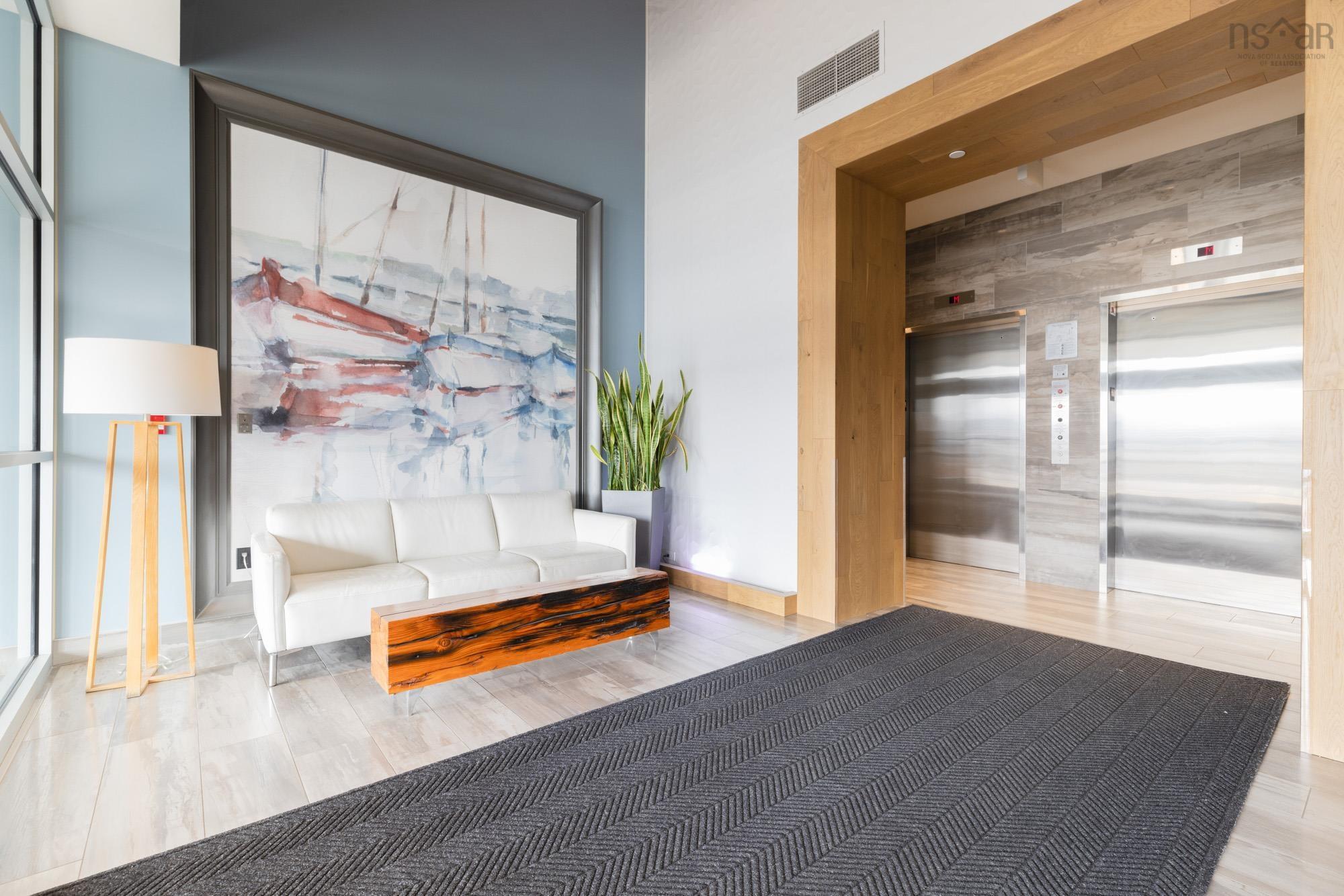 206 67 Kings Wharf Place photo #37