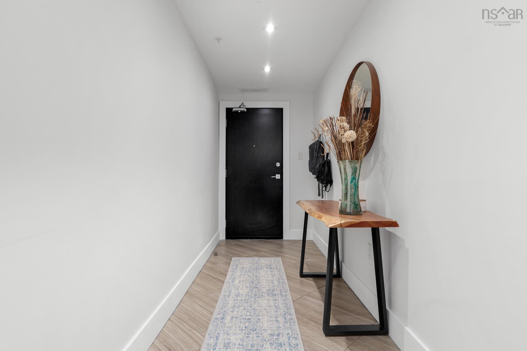 206 67 Kings Wharf Place photo #10