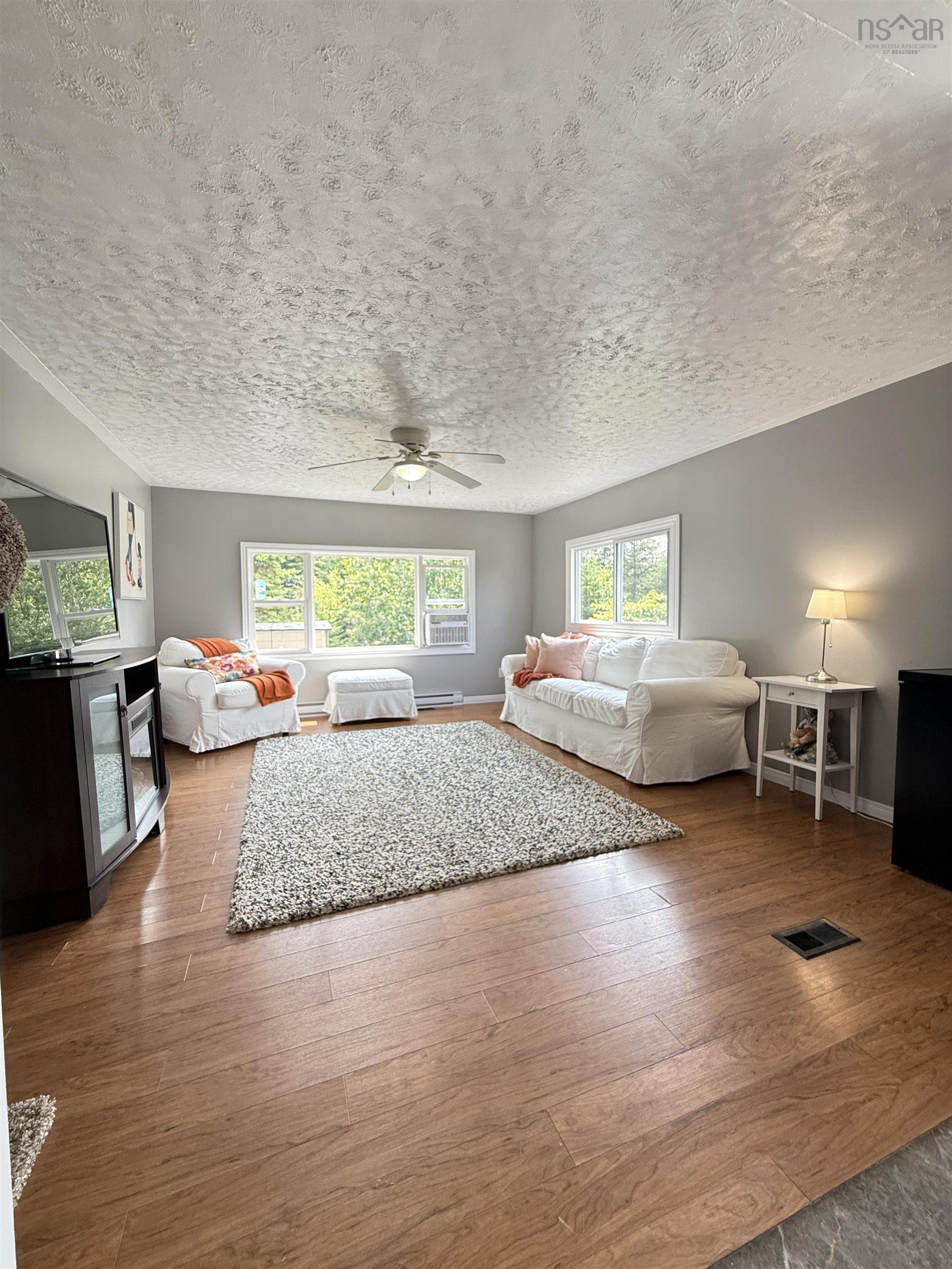 825 East Jeddore Road photo #24