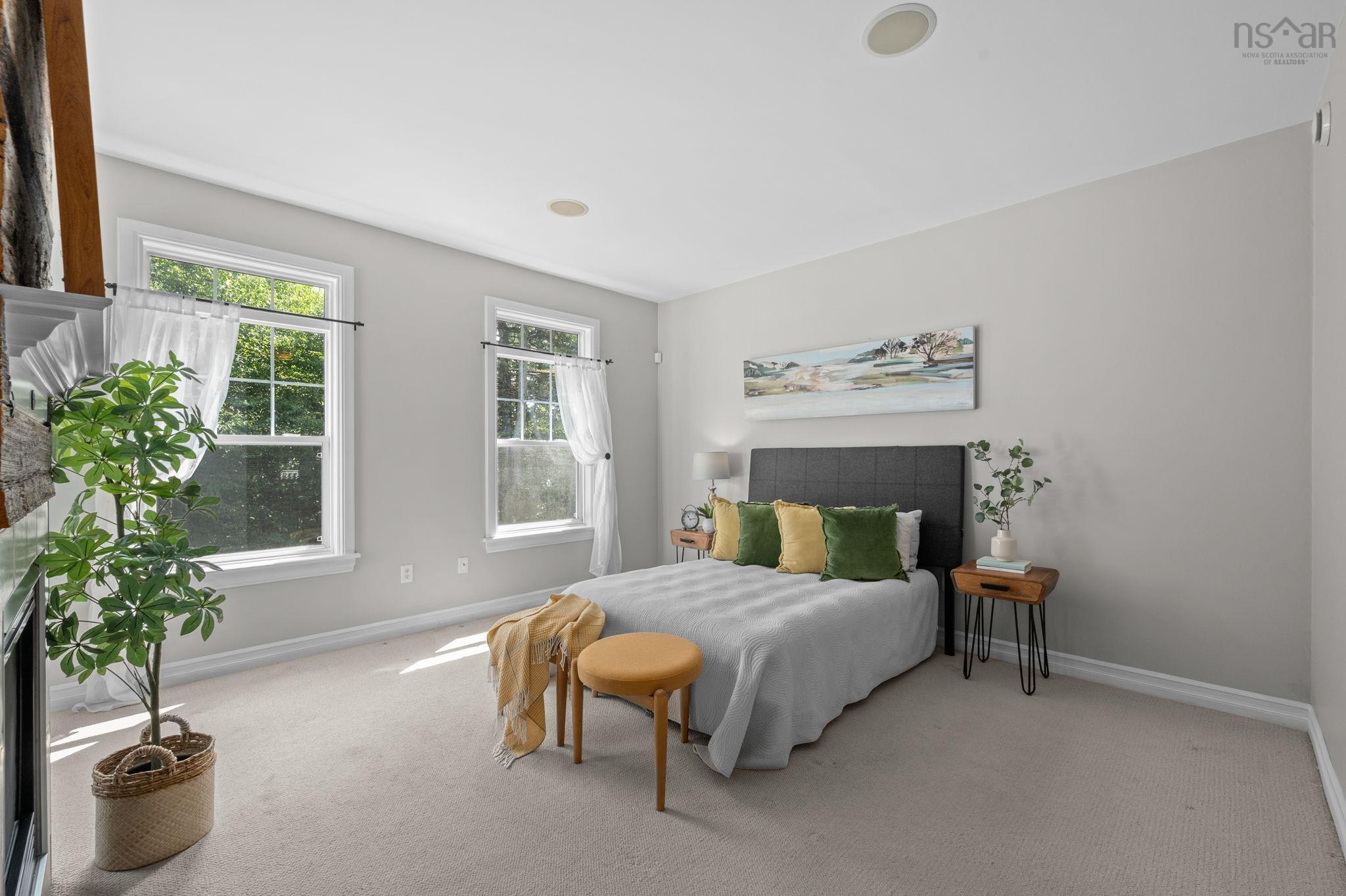 510 Gleneagles Drive photo #17