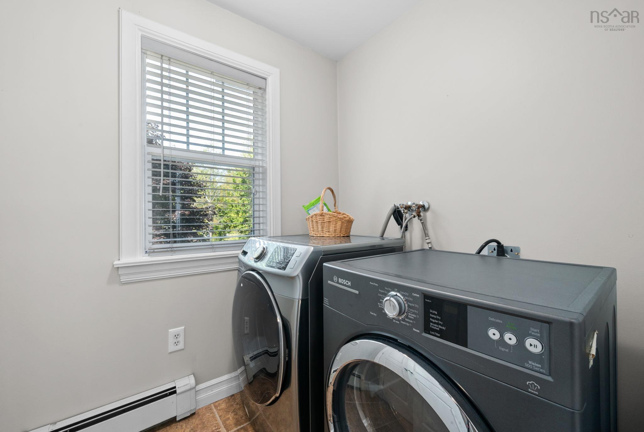 510 Gleneagles Drive photo #19