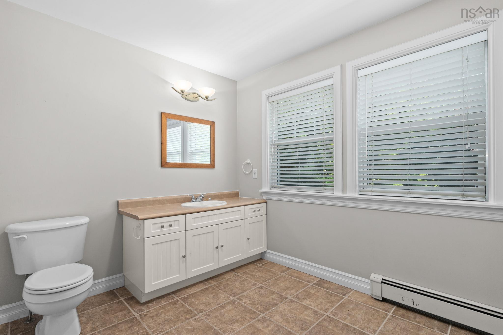 510 Gleneagles Drive photo #20