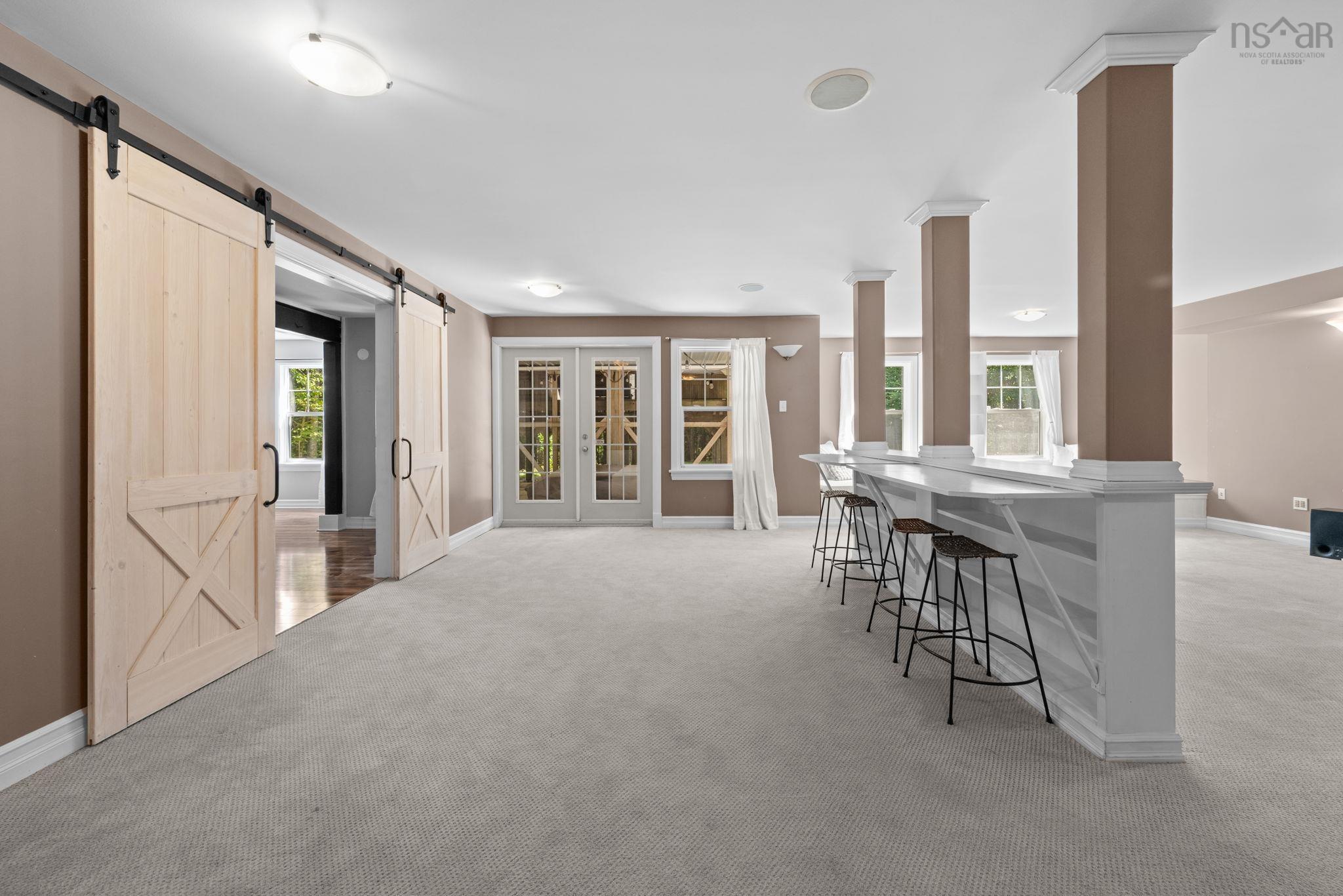 510 Gleneagles Drive photo #26