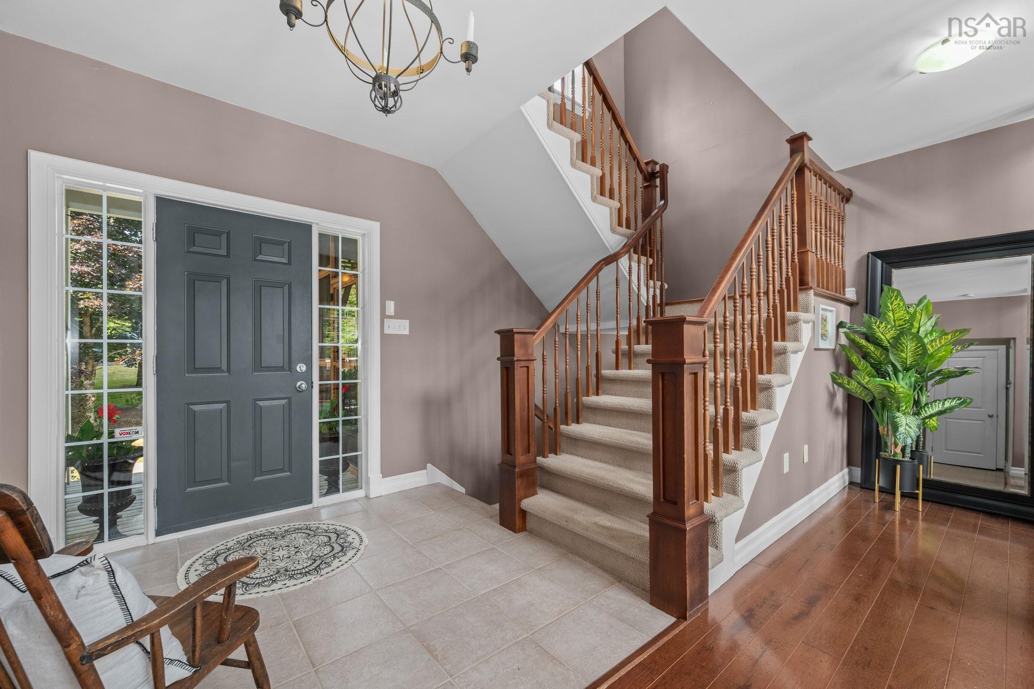 510 Gleneagles Drive photo #5