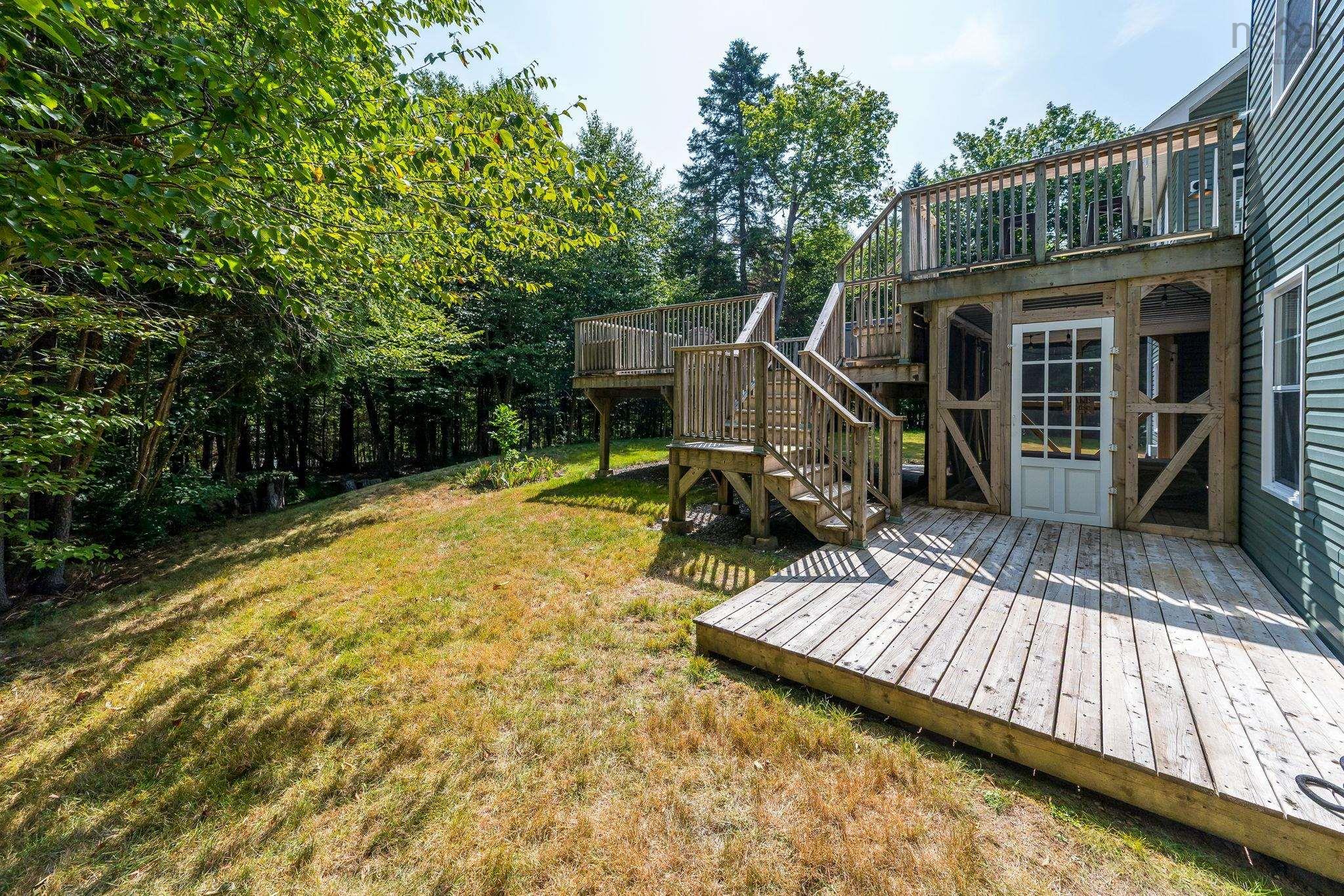 510 Gleneagles Drive photo #41