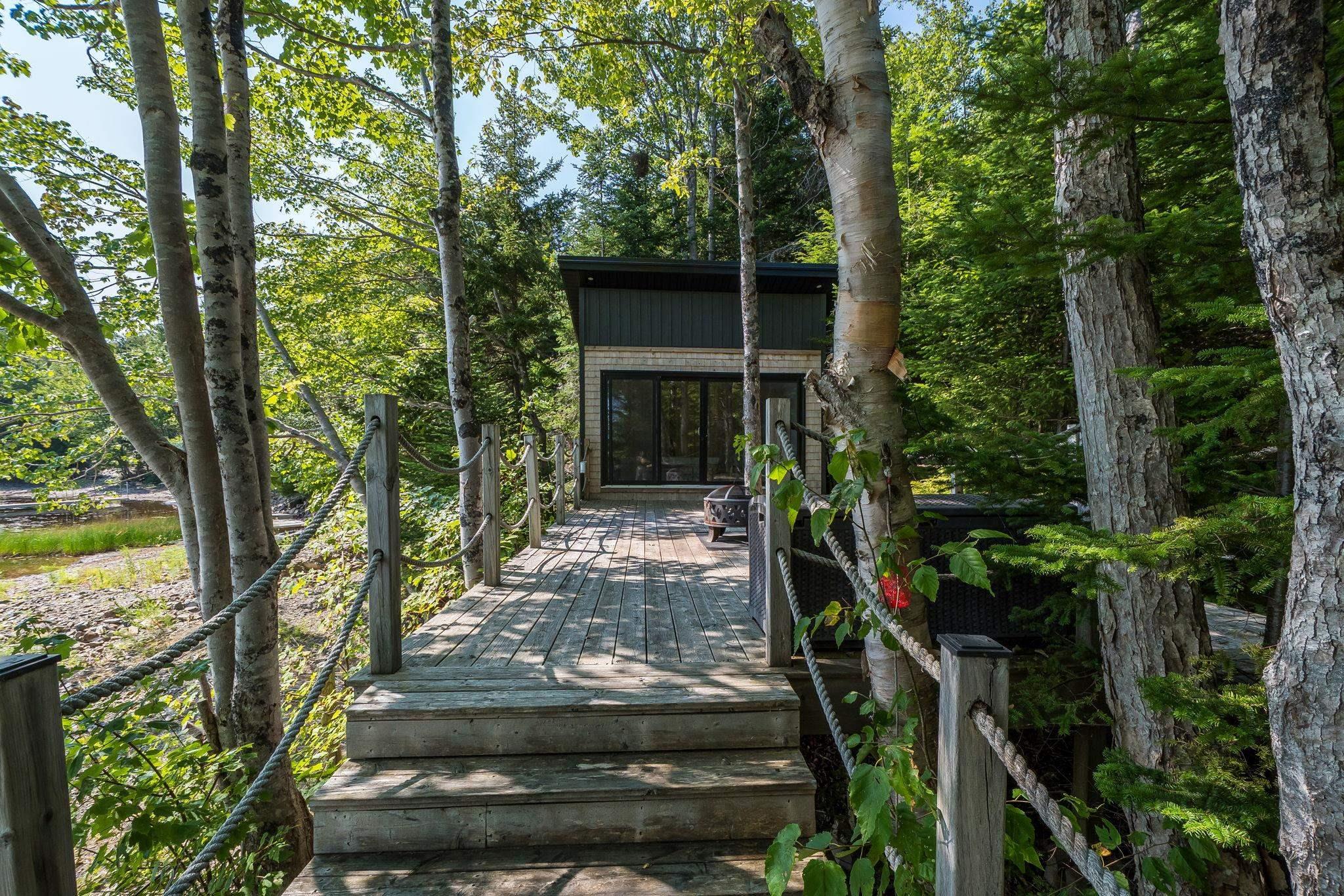 510 Gleneagles Drive photo #49