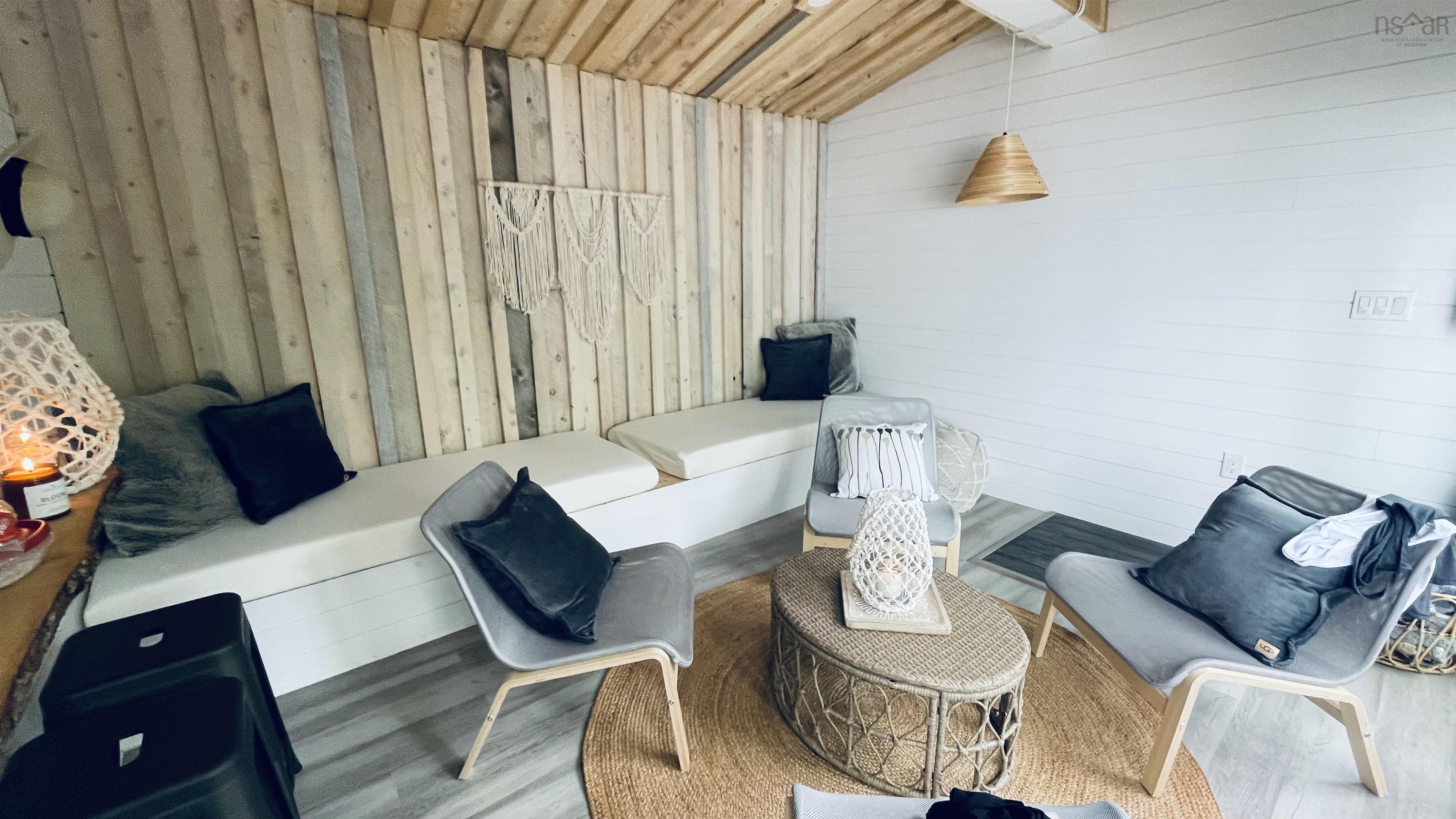 510 Gleneagles Drive photo #50