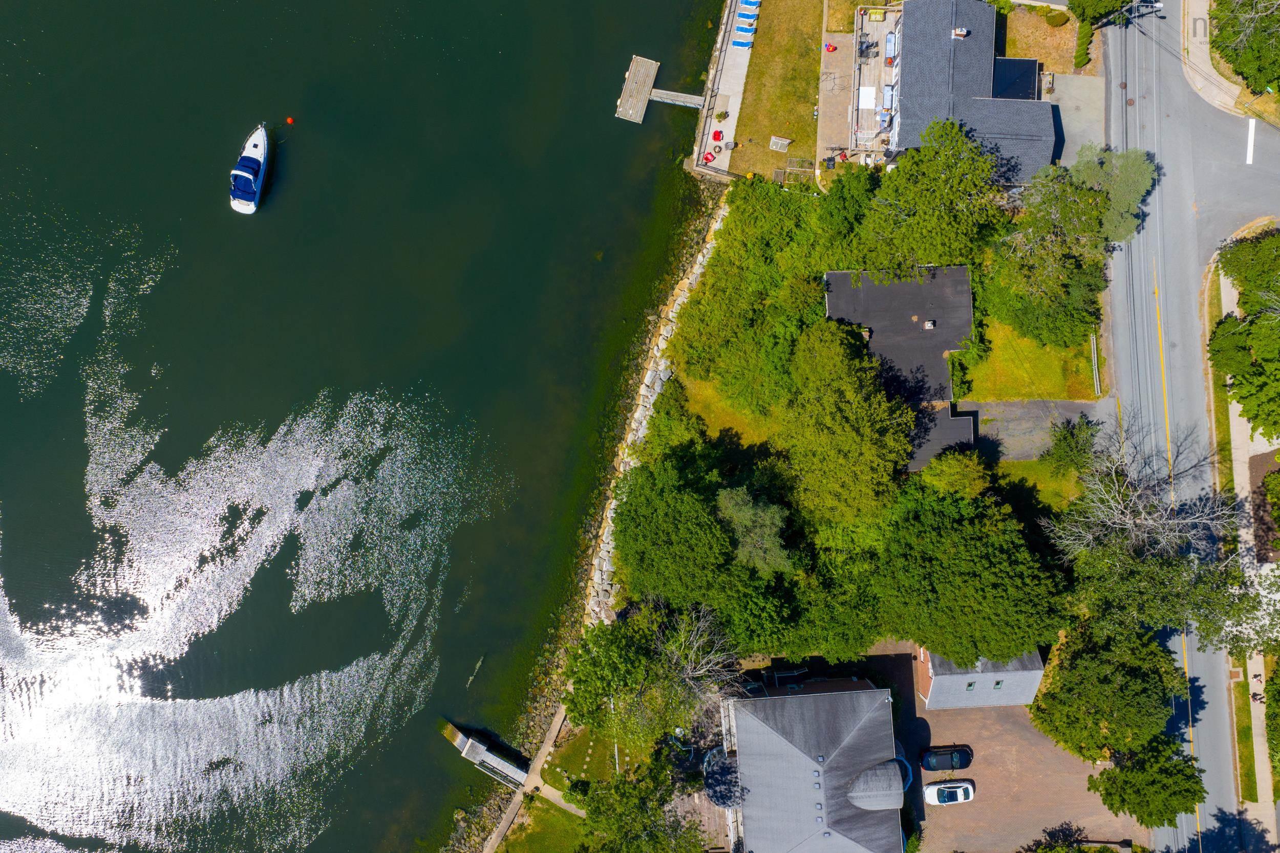 609 Shore Drive photo #5