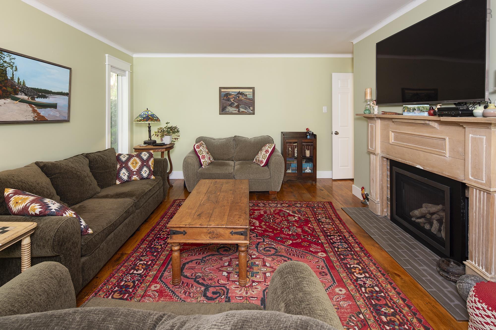 156 Parklea Drive photo #16