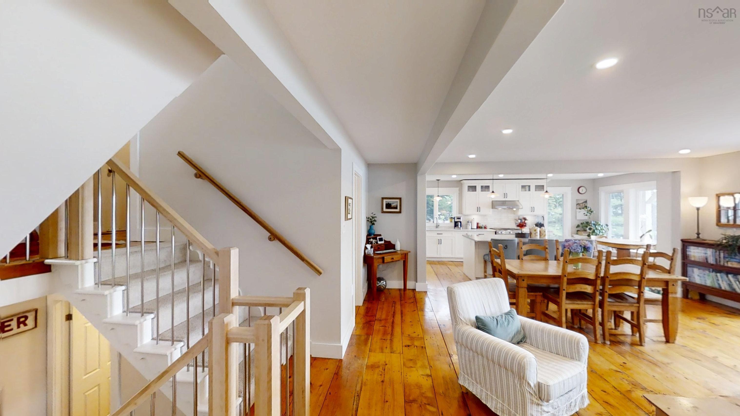 156 Parklea Drive photo #28