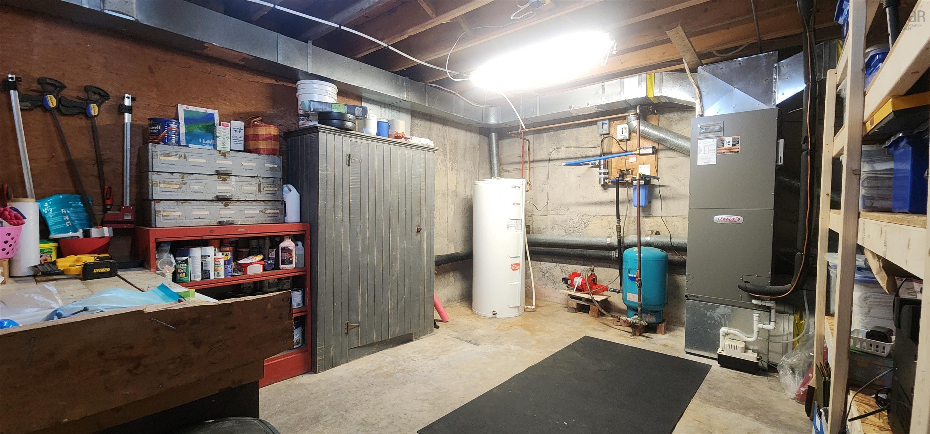 156 Parklea Drive photo #35