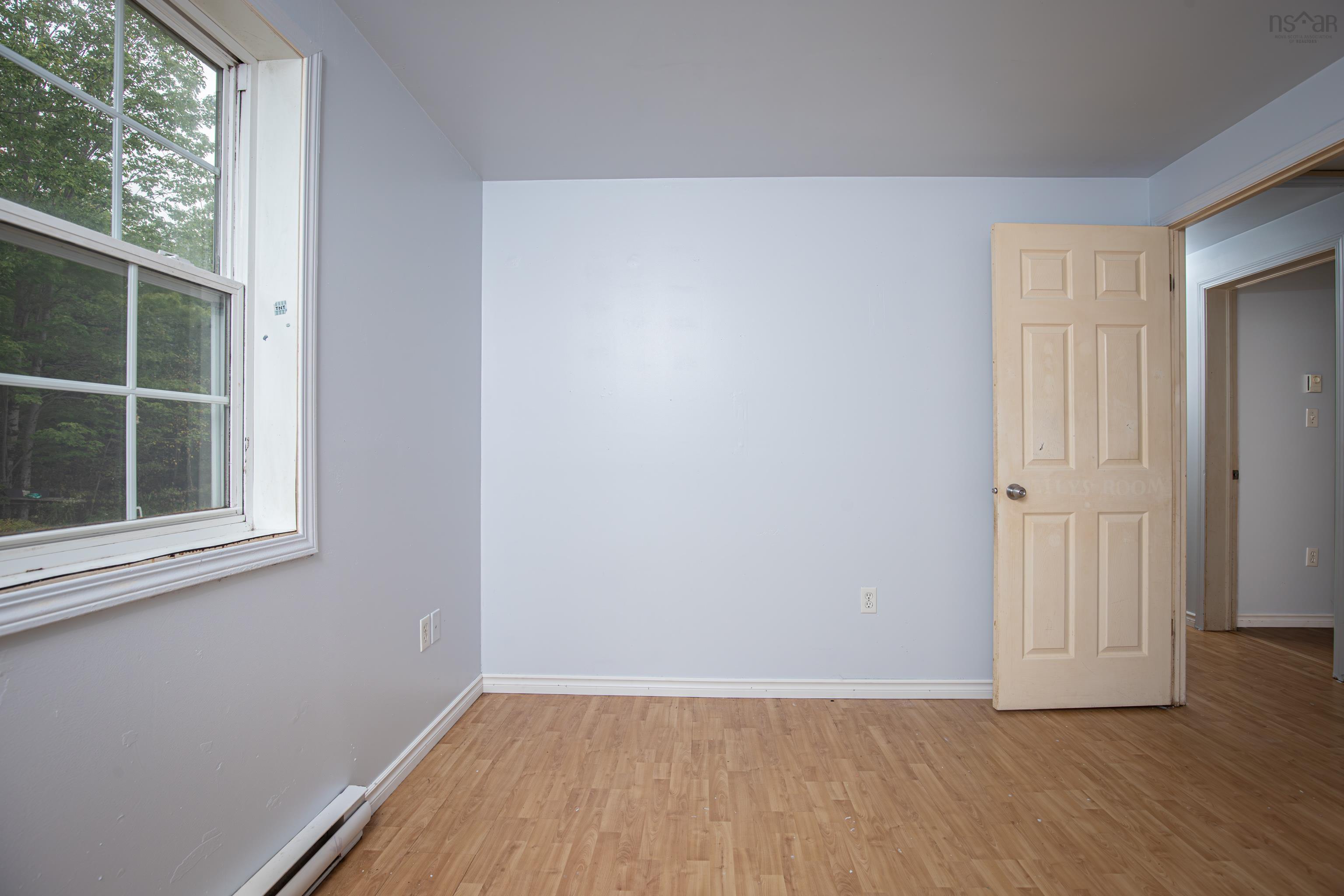 230 Logan Road photo #18