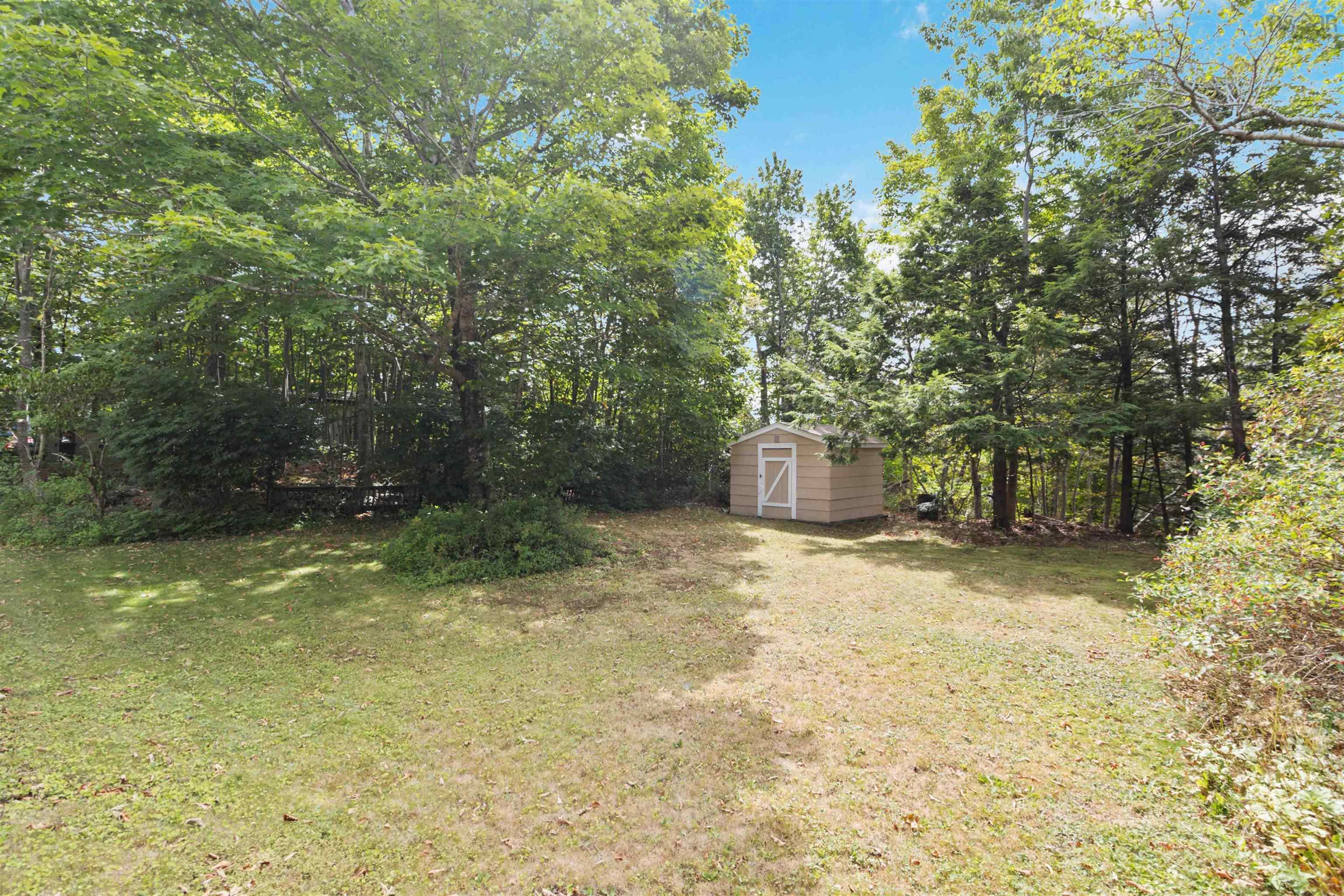 1 Patricia Place photo #17