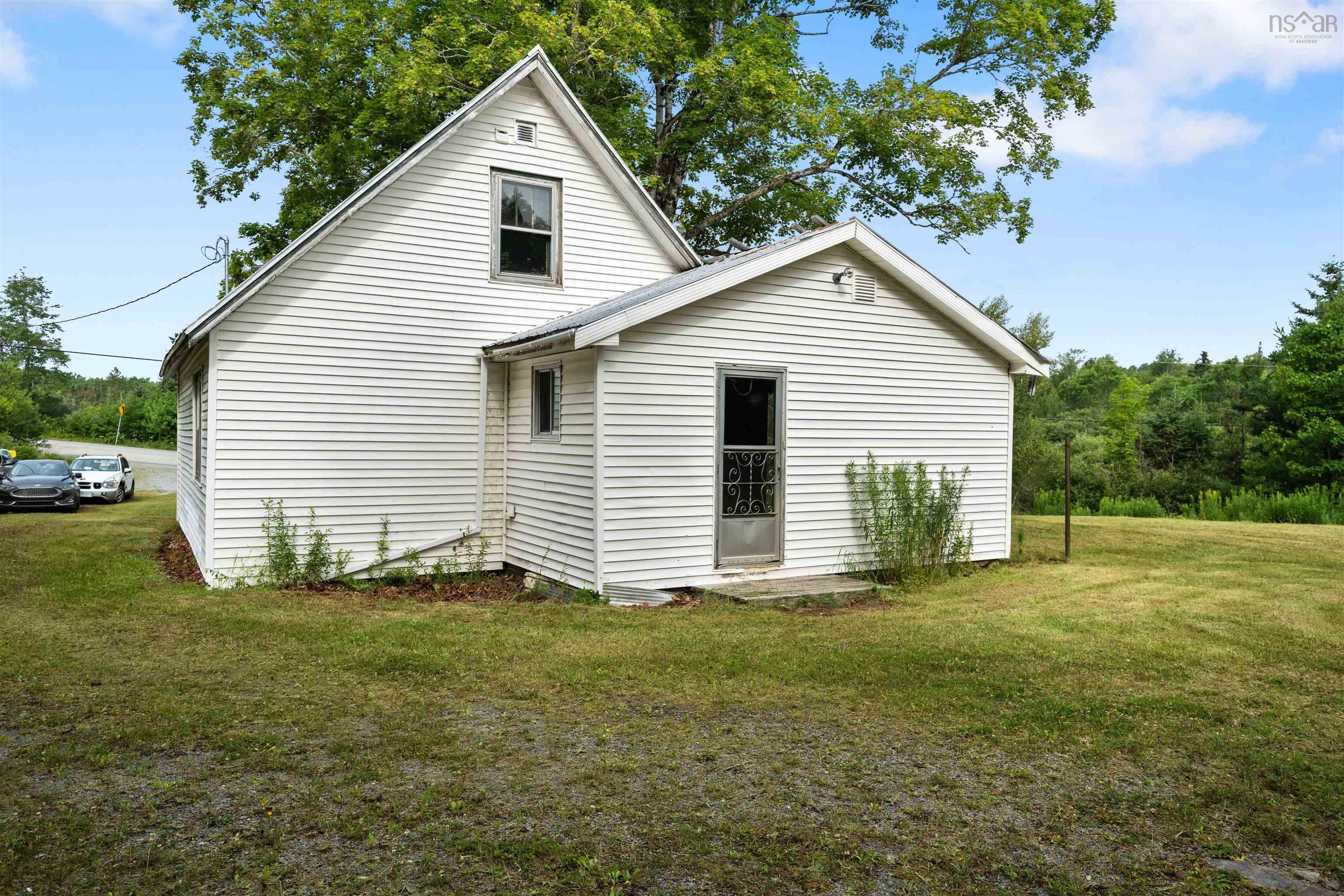 8860 Moose River Road photo #5