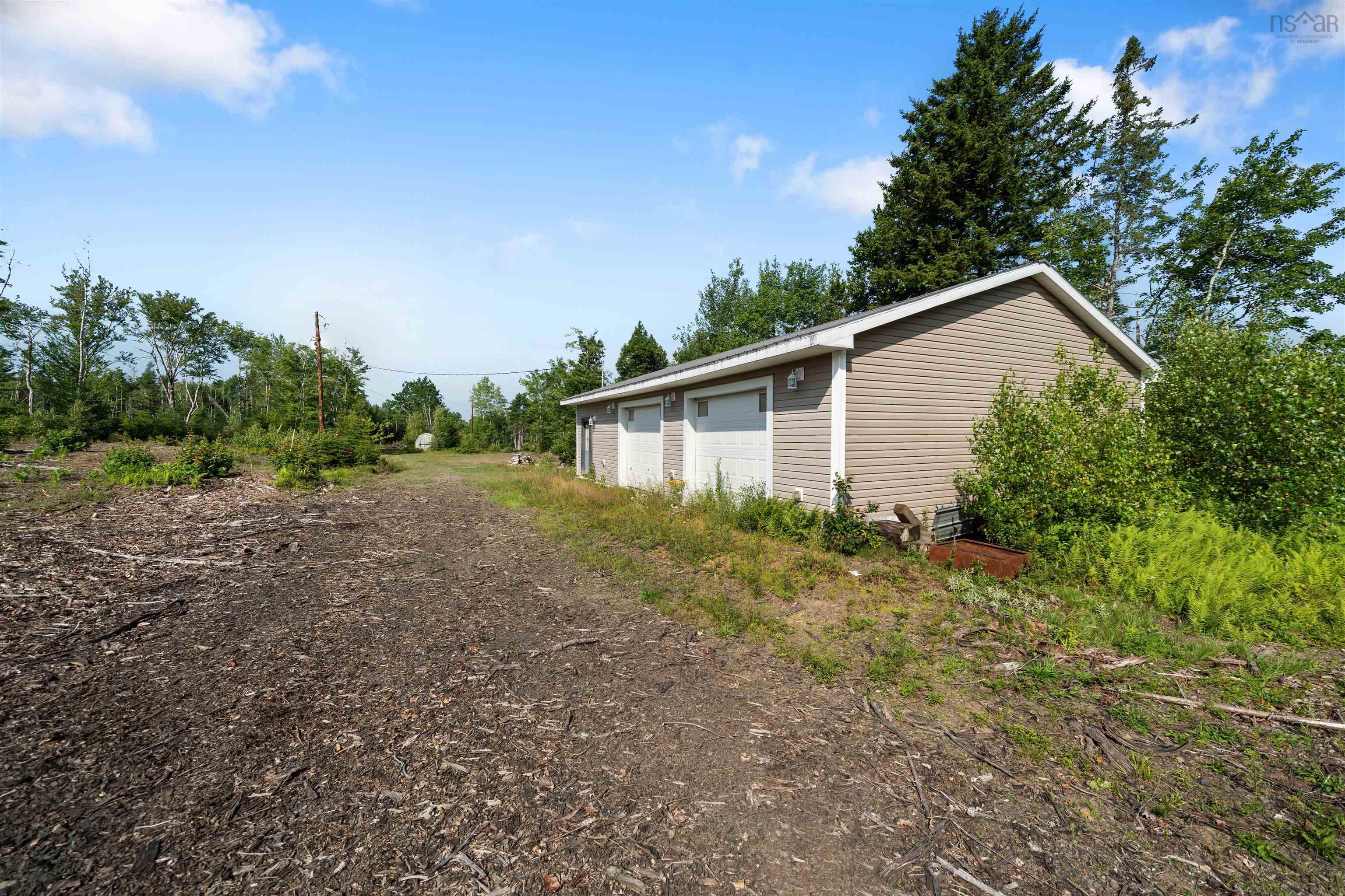 8860 Moose River Road photo #45