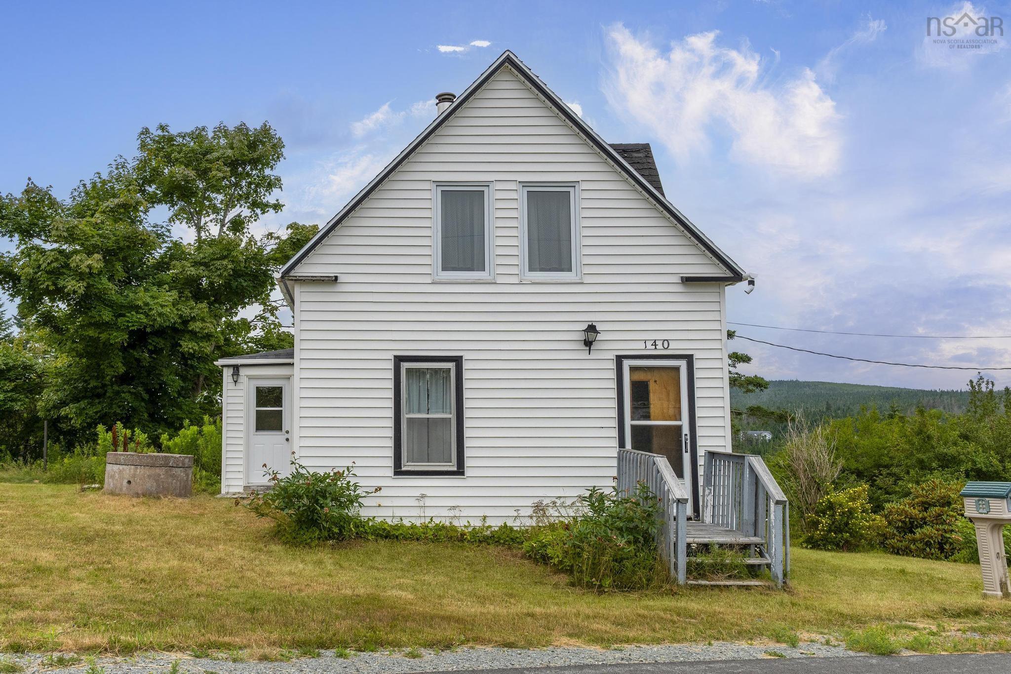 140 Hartling Road photo #2