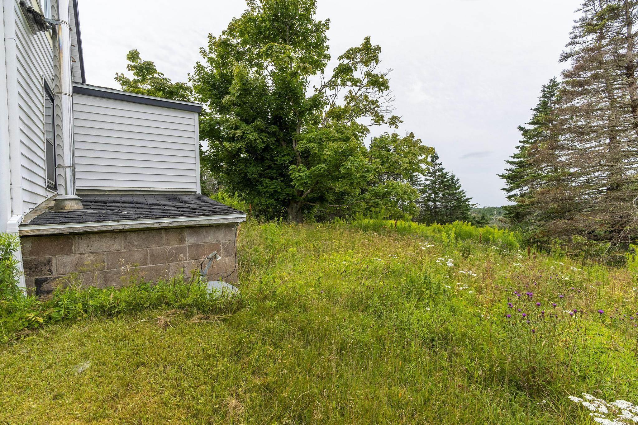 140 Hartling Road photo #18