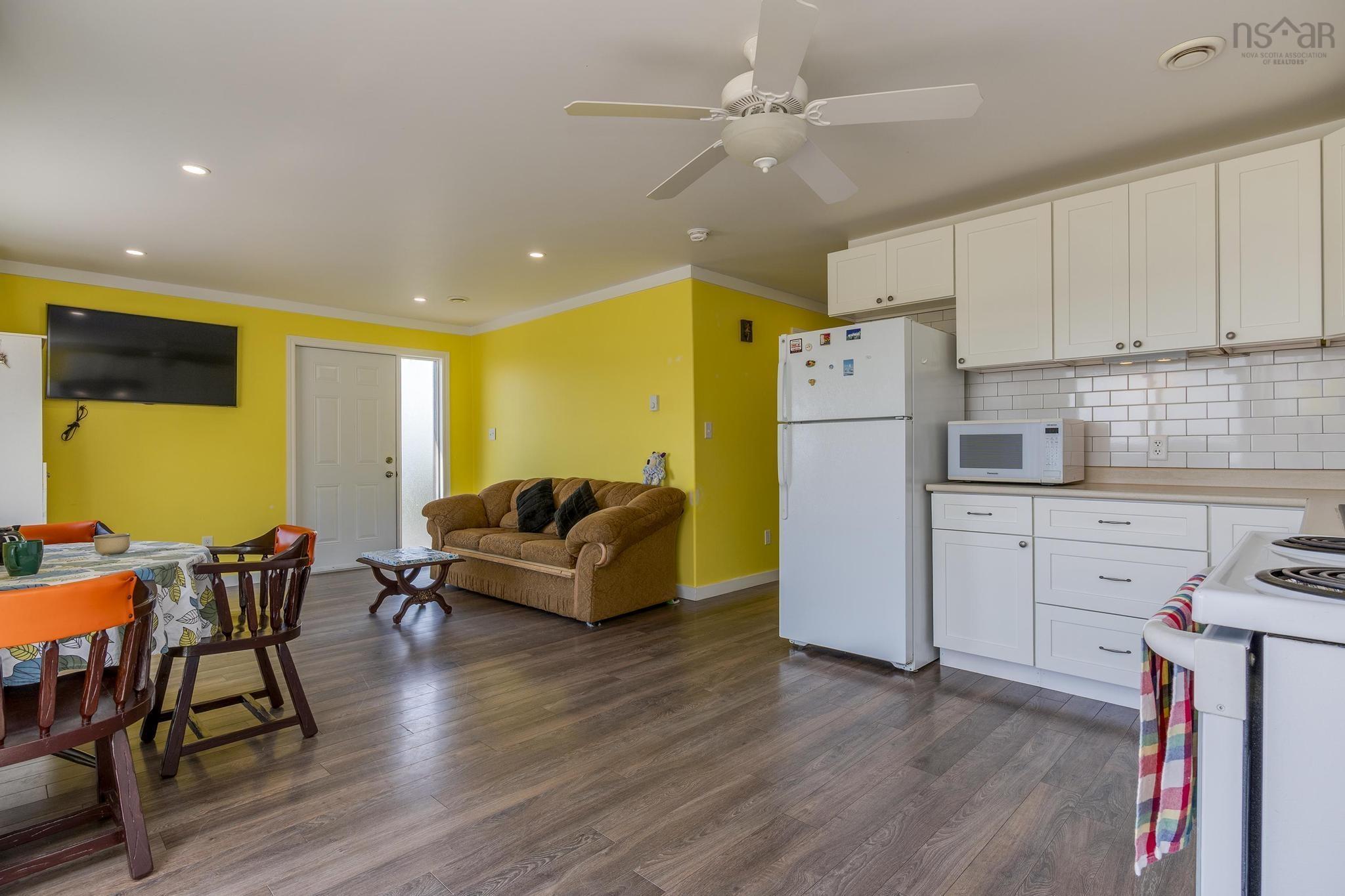 166 Hillside Drive photo #13