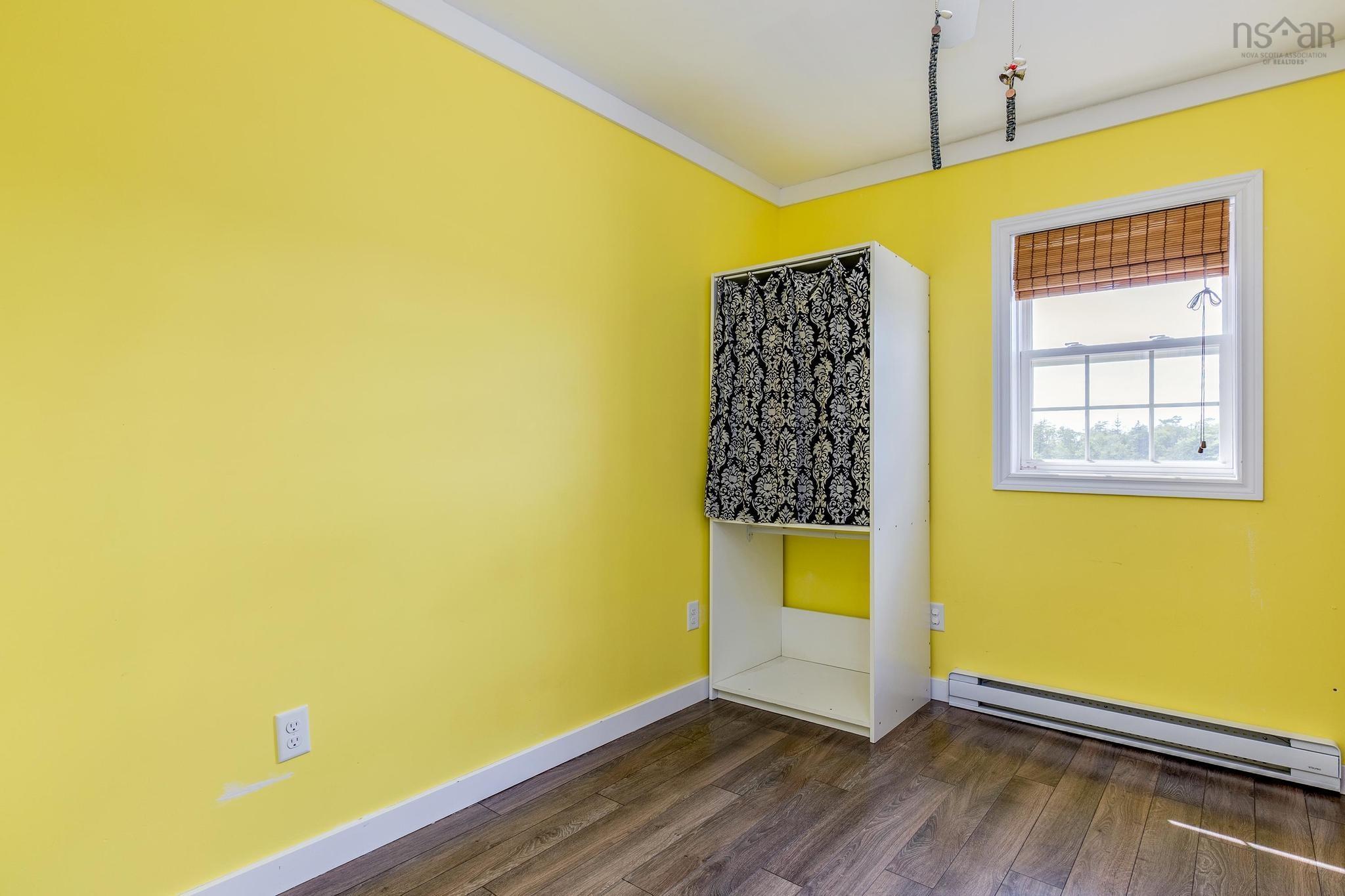 166 Hillside Drive photo #16