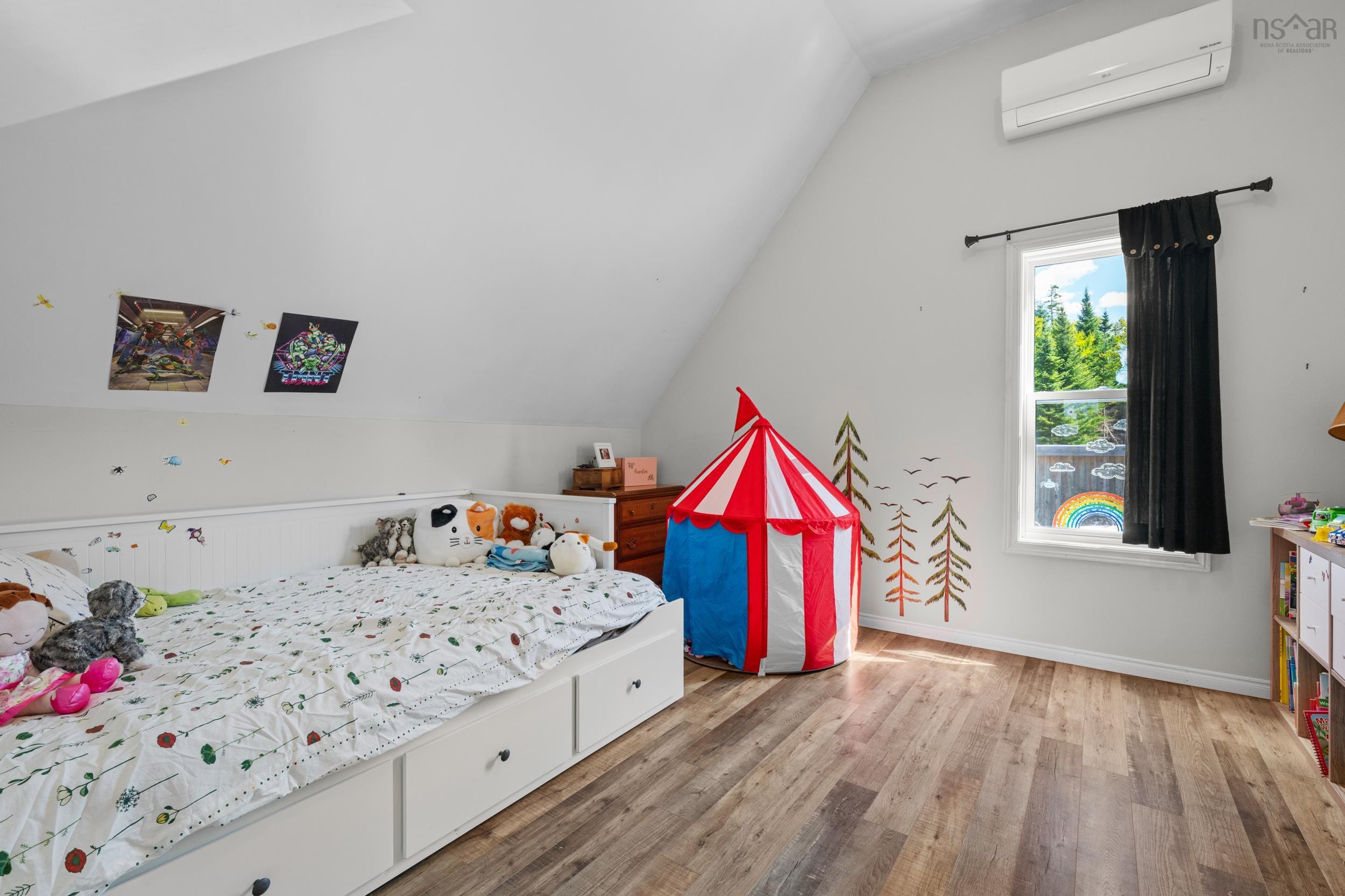 327 East Petpeswick Road photo #27