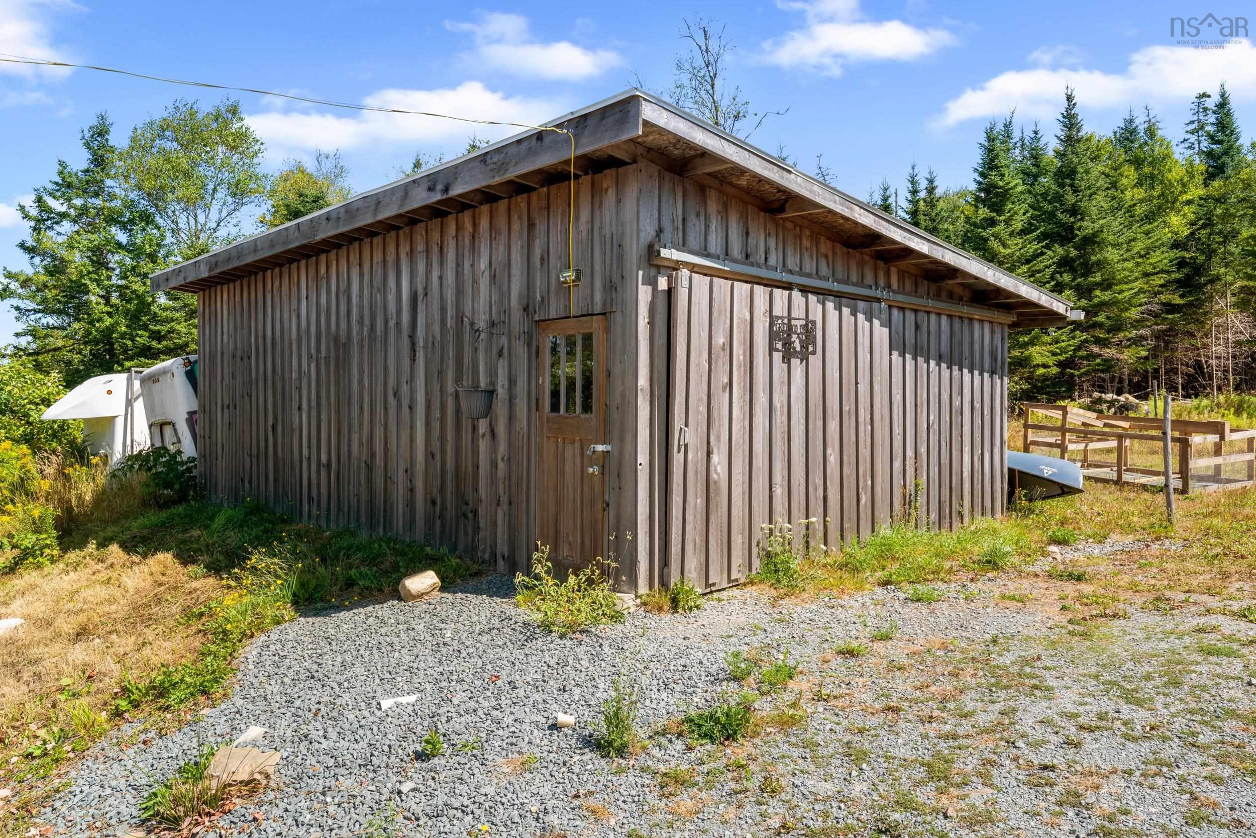 327 East Petpeswick Road photo #35