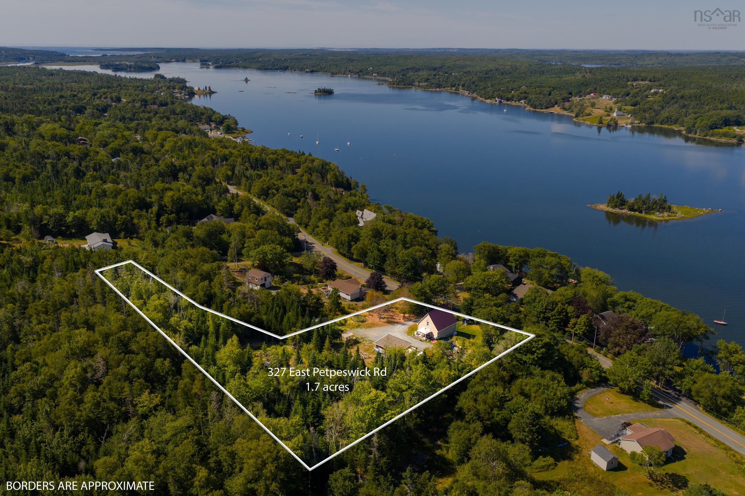 327 East Petpeswick Road photo #5