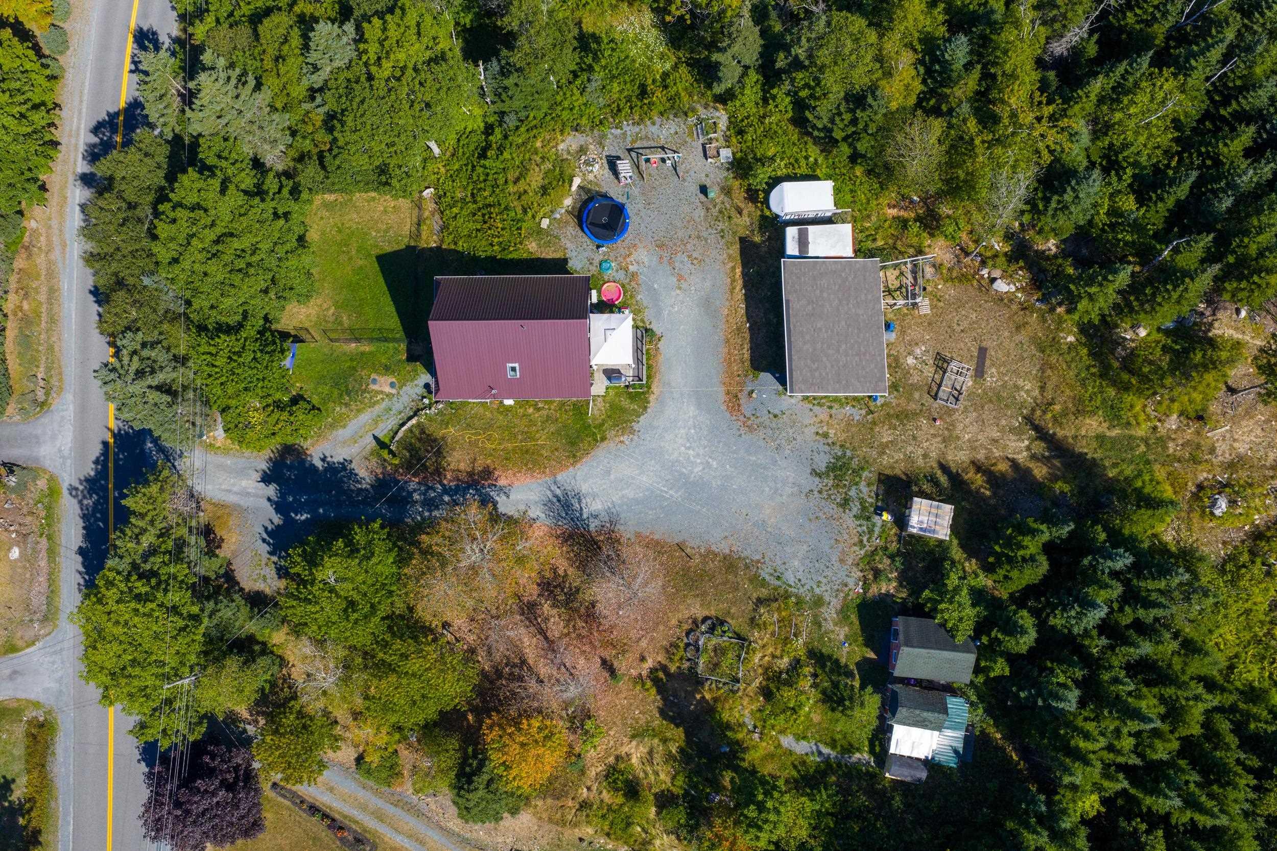 327 East Petpeswick Road photo #41