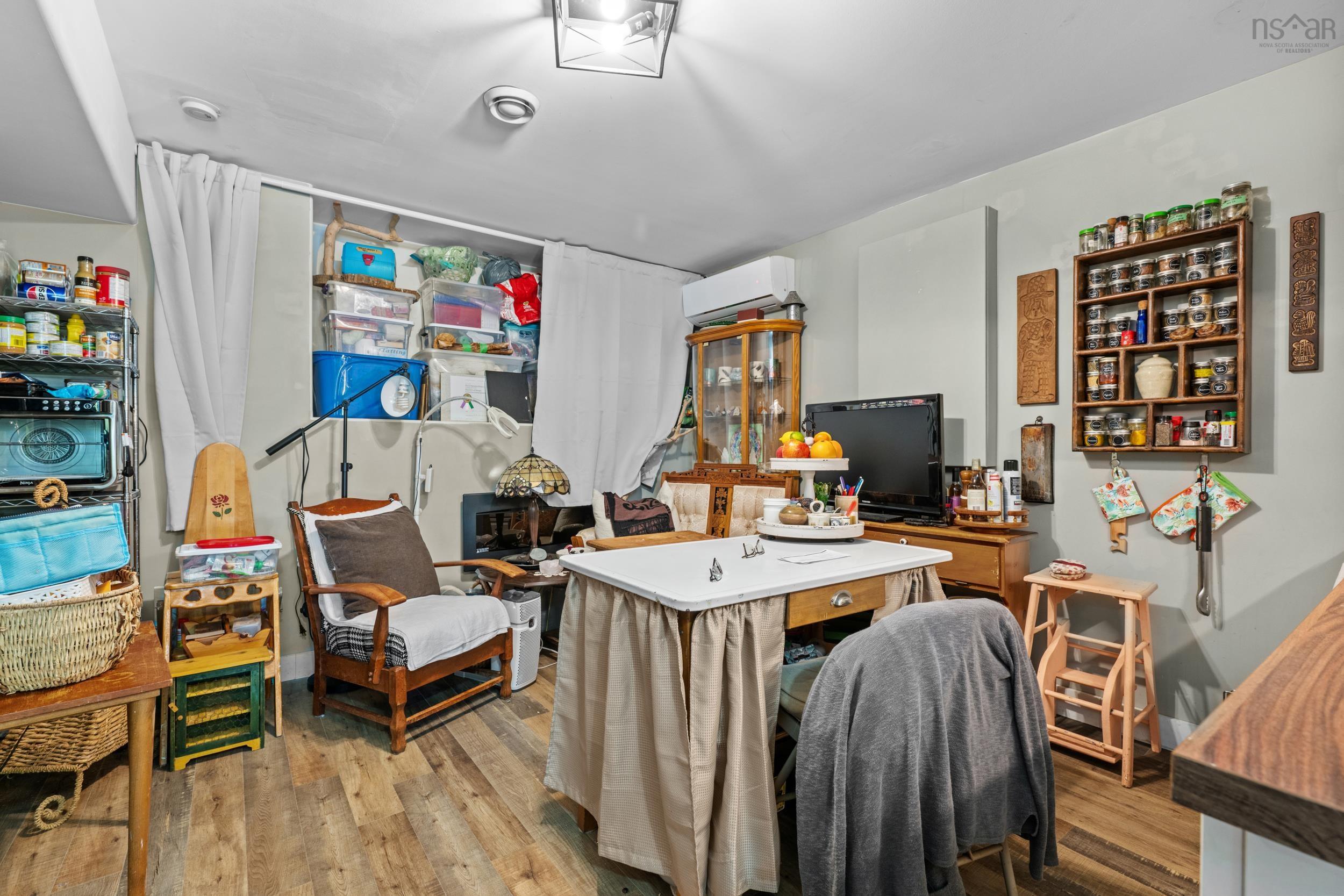 327 East Petpeswick Road photo #46