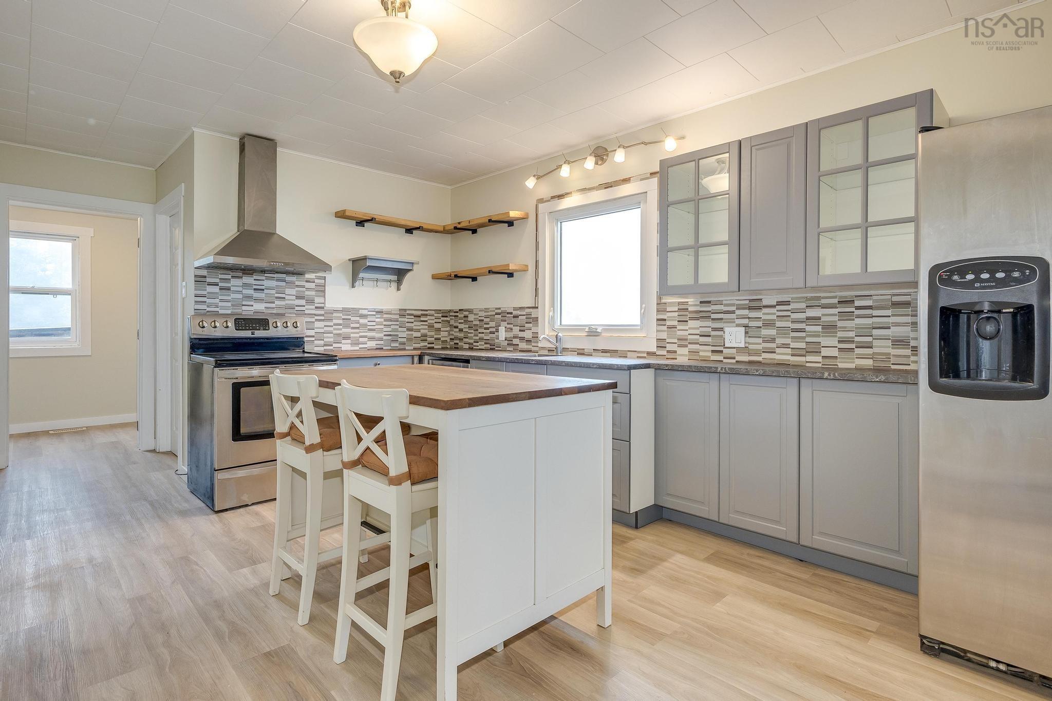 2510 West Ship Harbour Crossroads photo #11