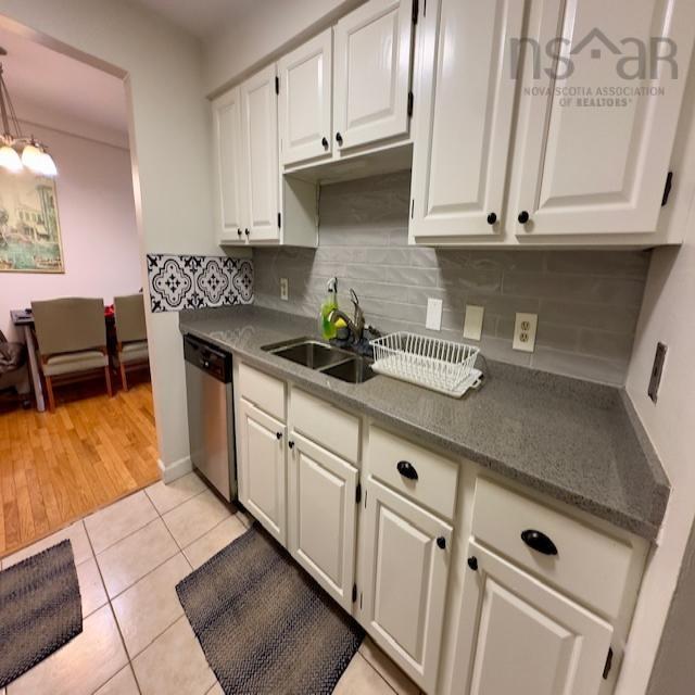 104 131 Farnham Gate Road photo #21