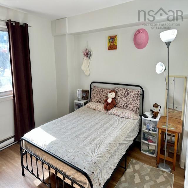 104 131 Farnham Gate Road photo #31