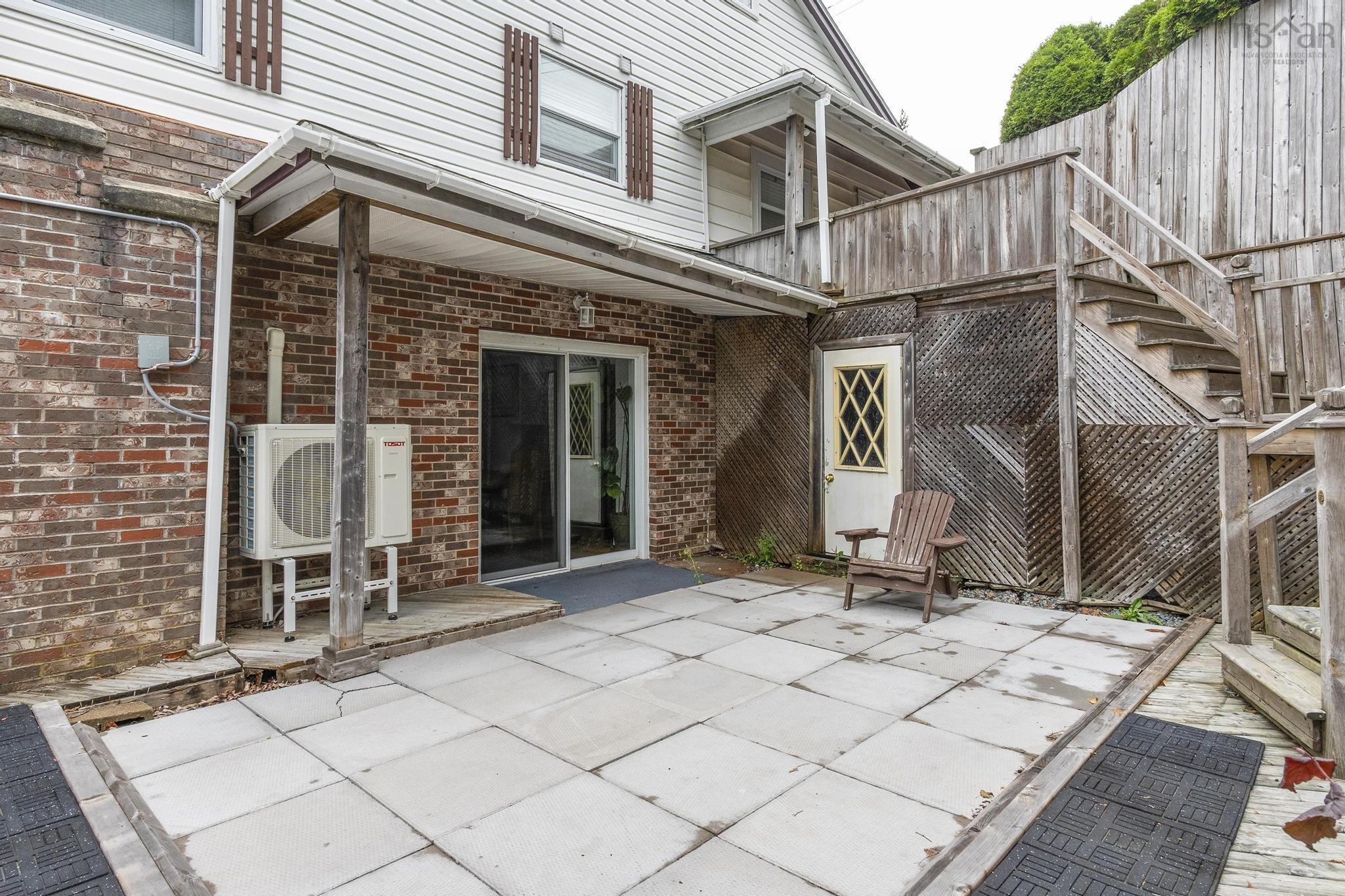 359 Waverley Road photo #18