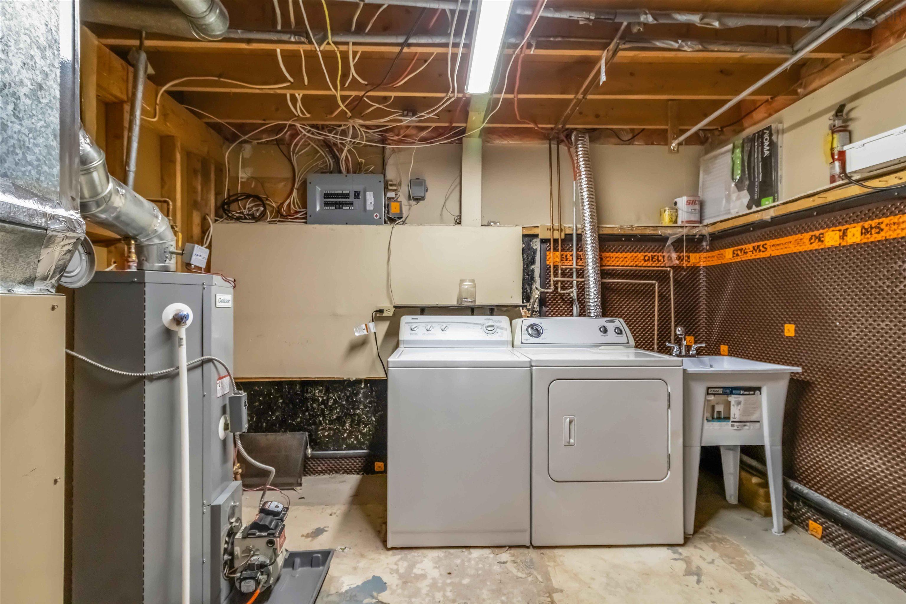 356 Astral Drive photo #20