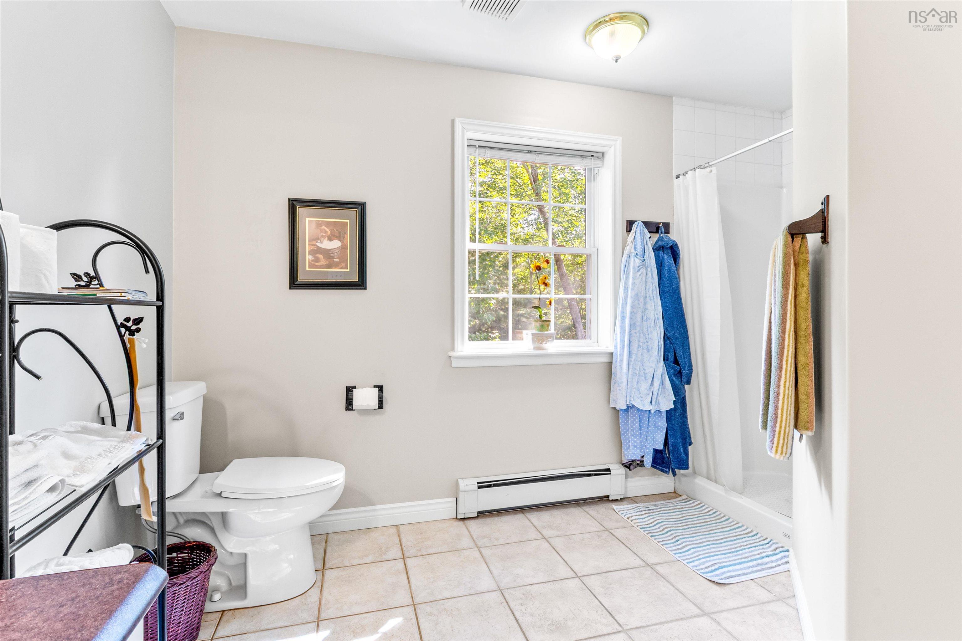 42 Canterbury Lane photo #20