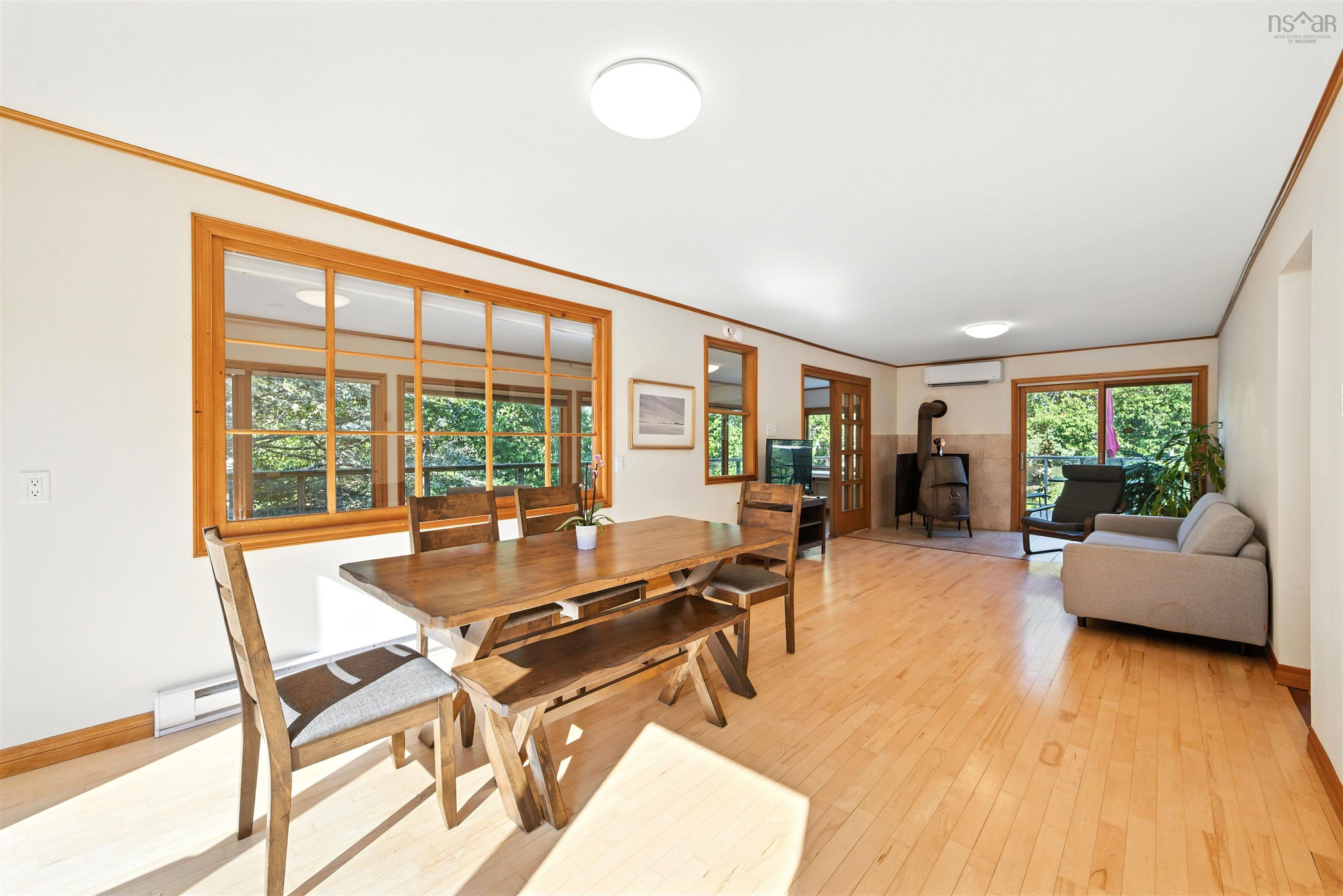 31 Seafarers Lane photo #15