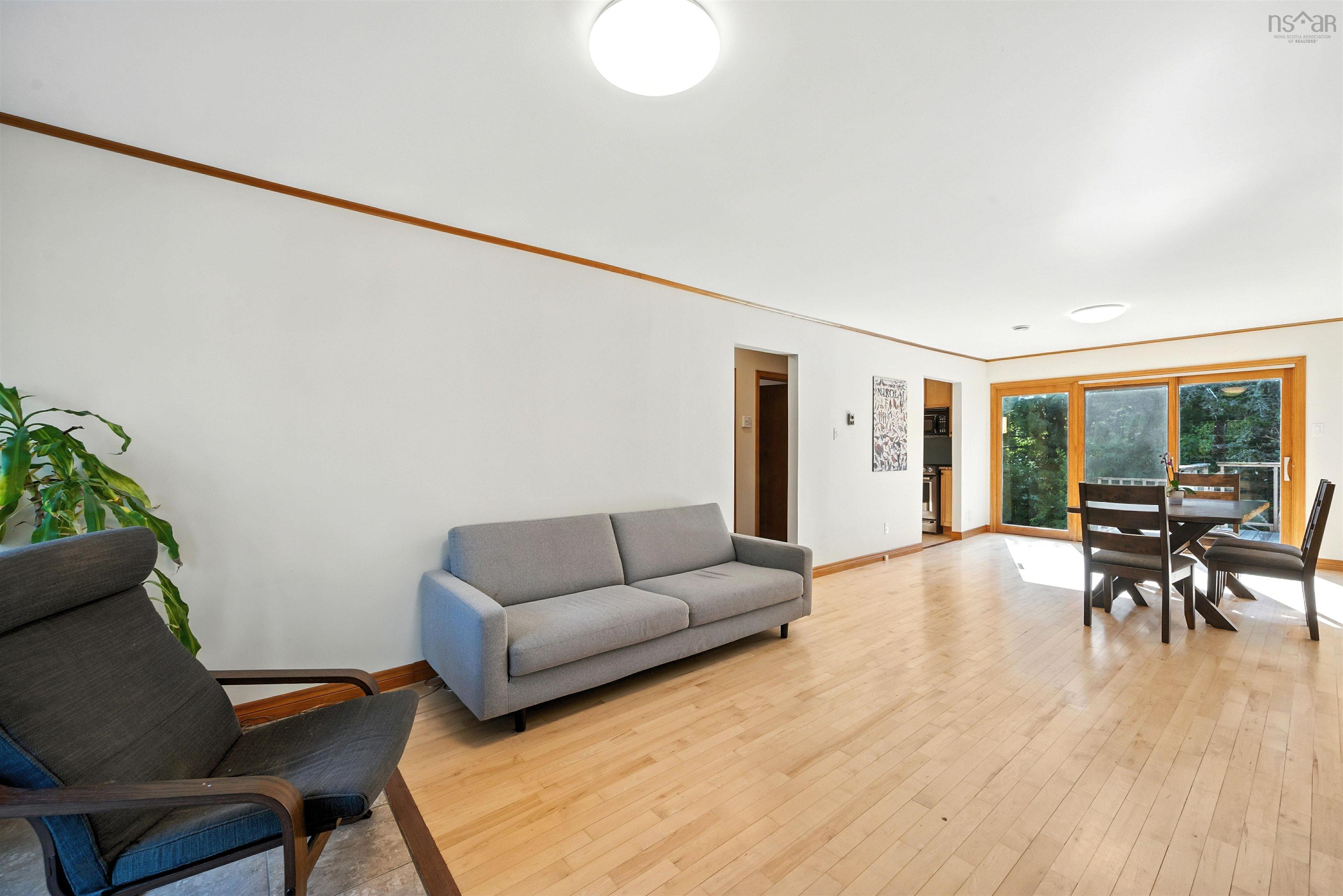 31 Seafarers Lane photo #17