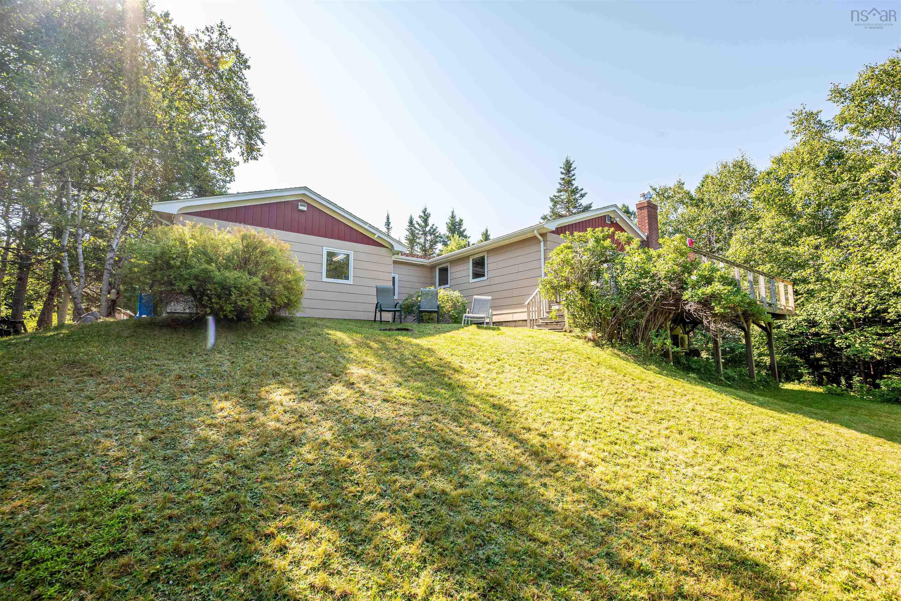 31 Seafarers Lane photo #3