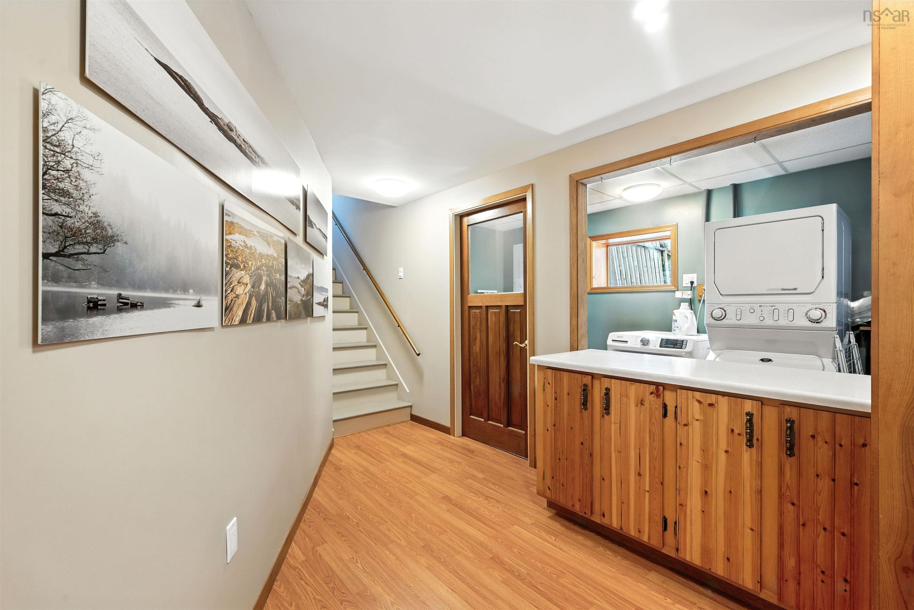 31 Seafarers Lane photo #21