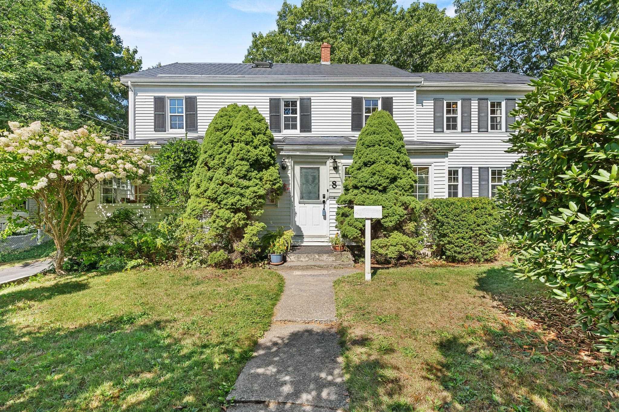 8 Emmerson Street photo #2