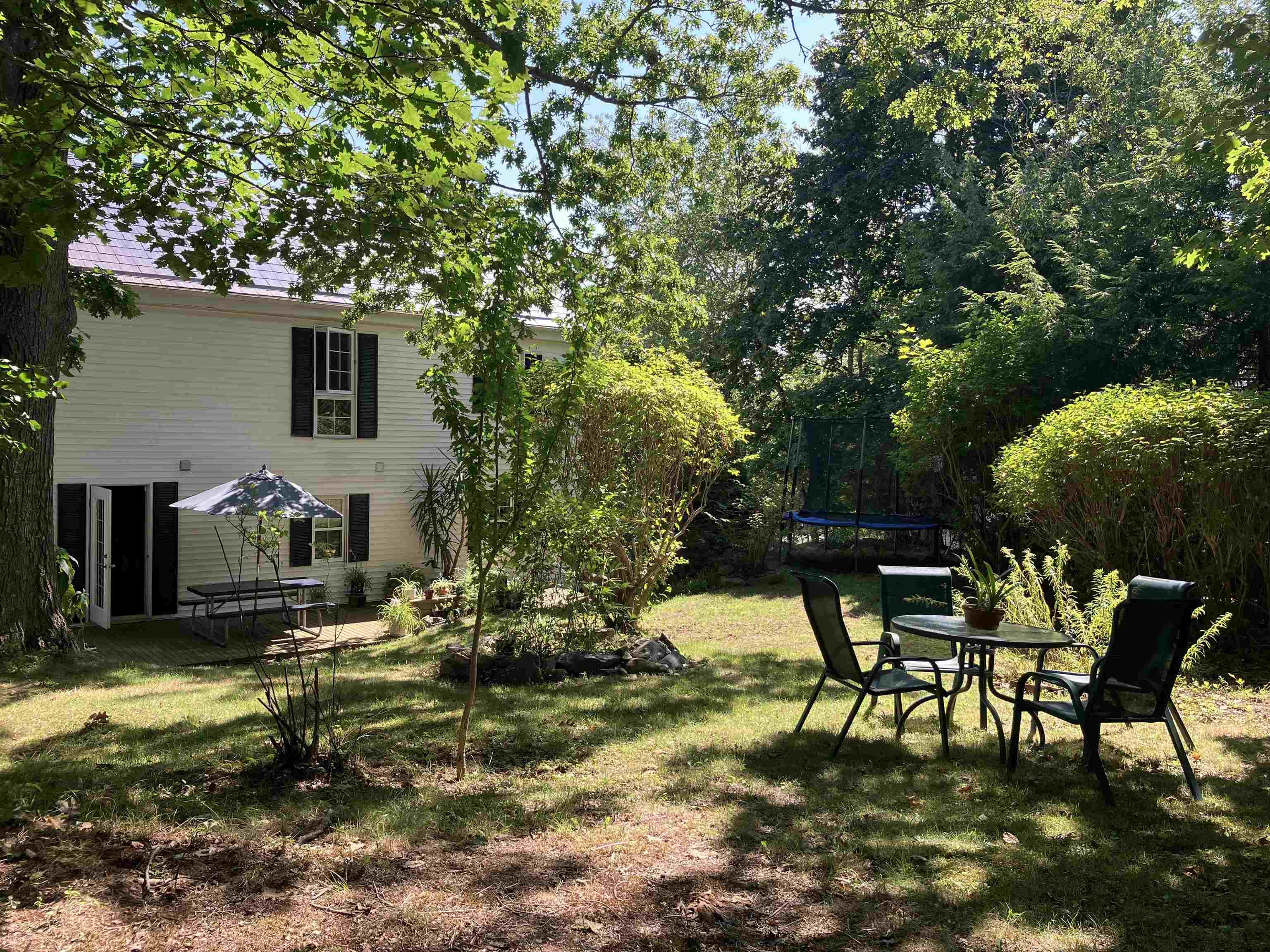 8 Emmerson Street photo #41