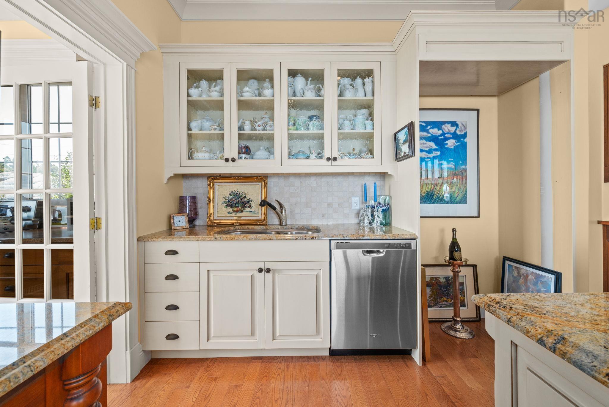 73 Kestrel Court photo #11