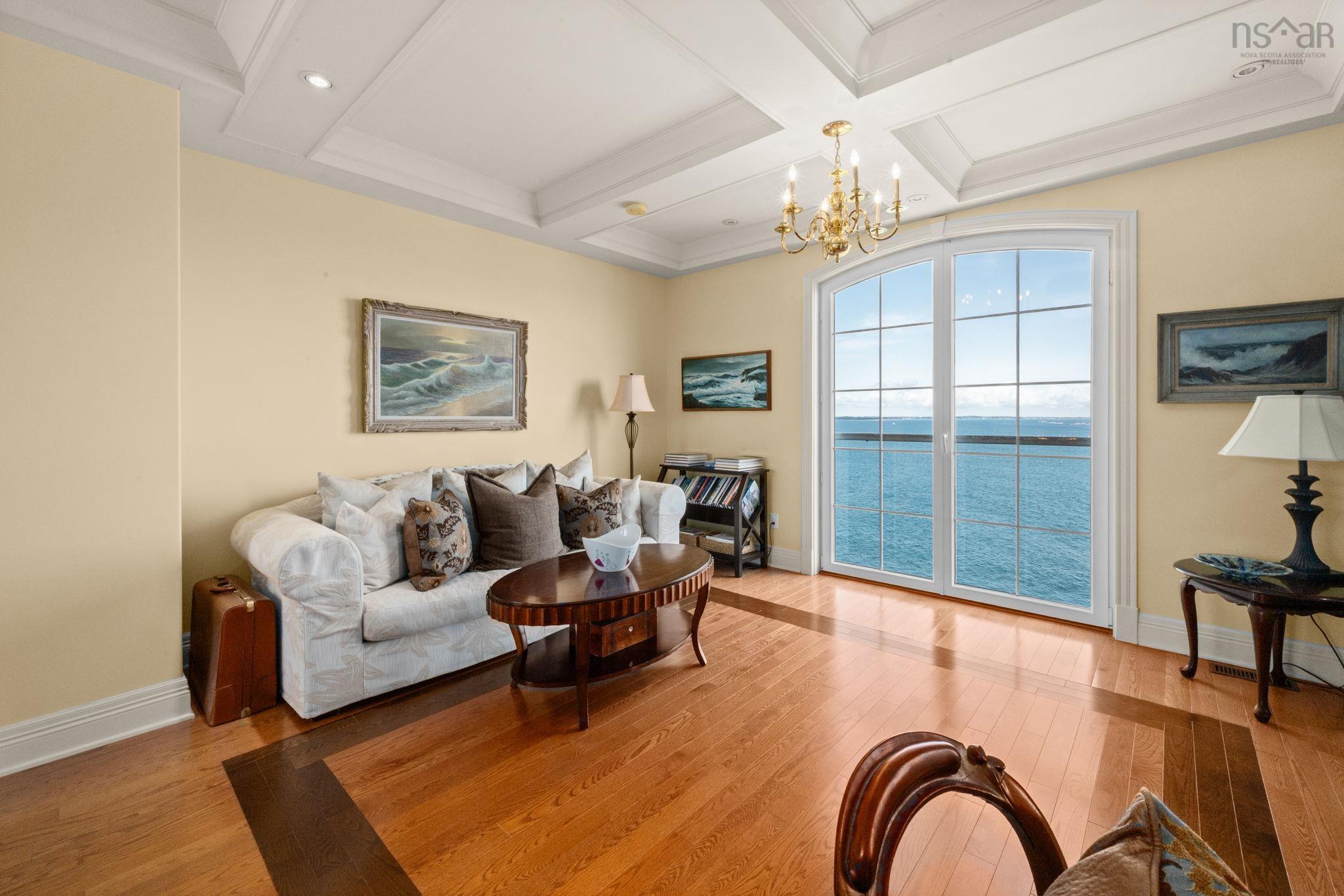 73 Kestrel Court photo #26