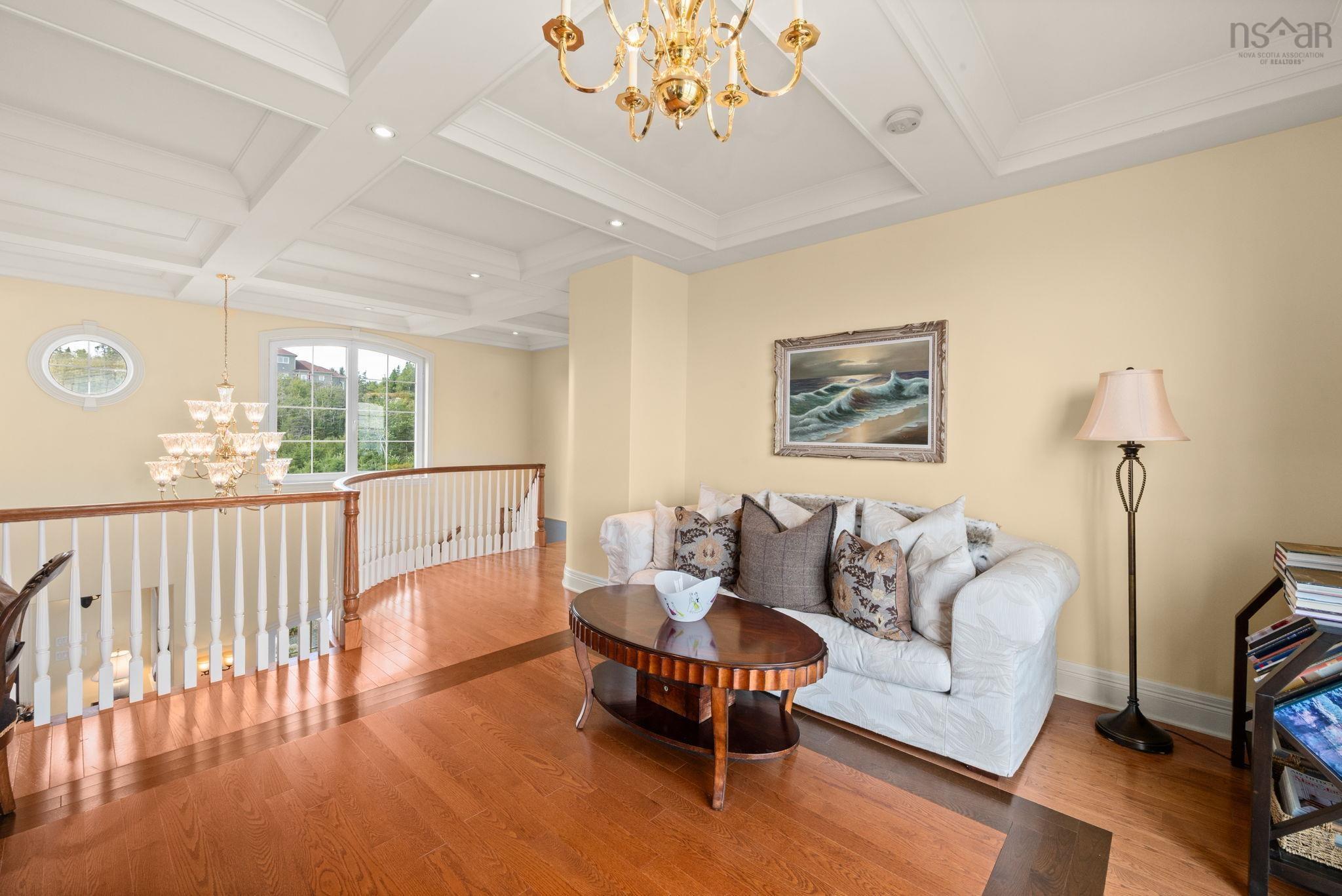 73 Kestrel Court photo #27