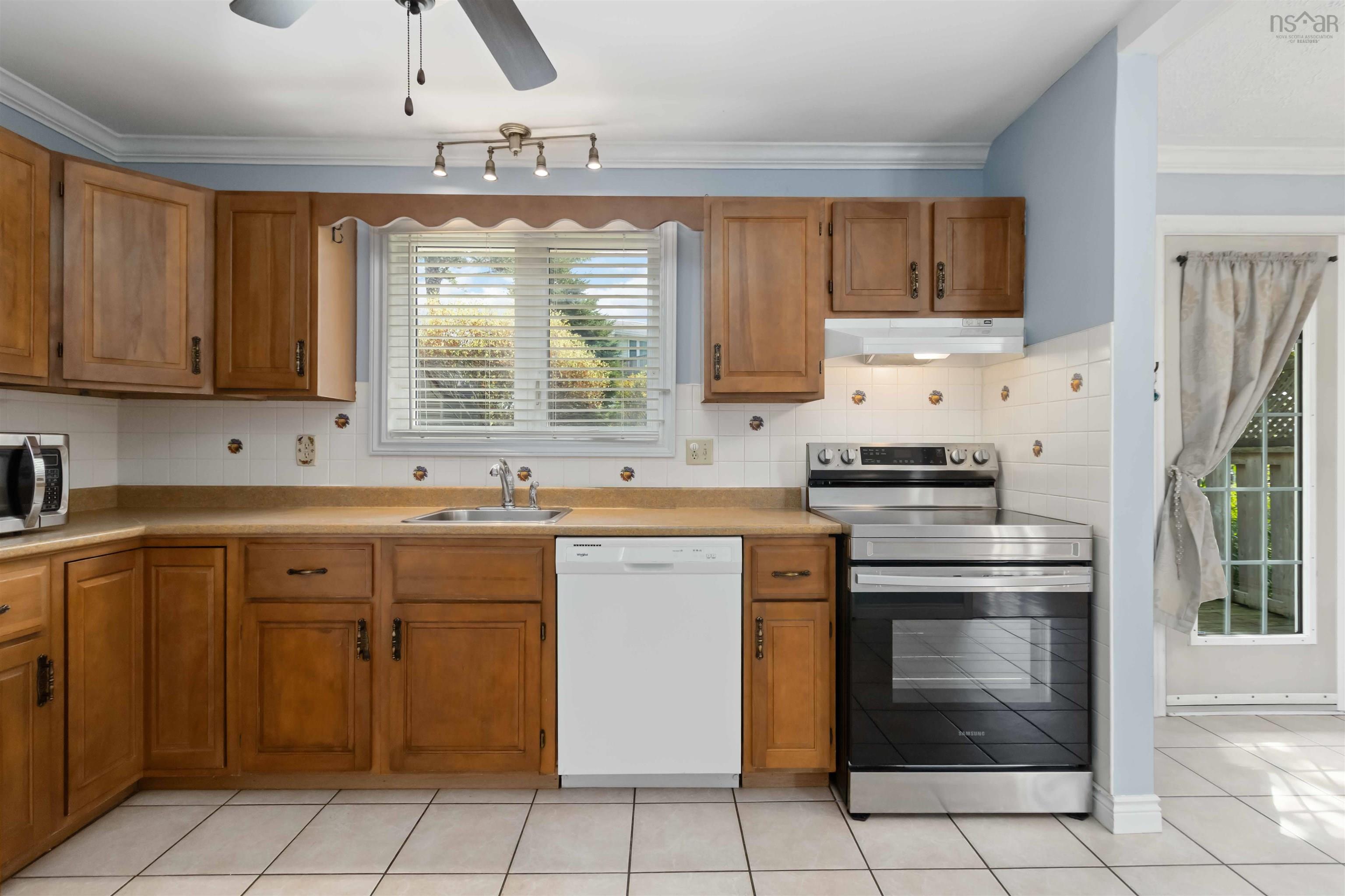 39 Gourok Avenue photo #16